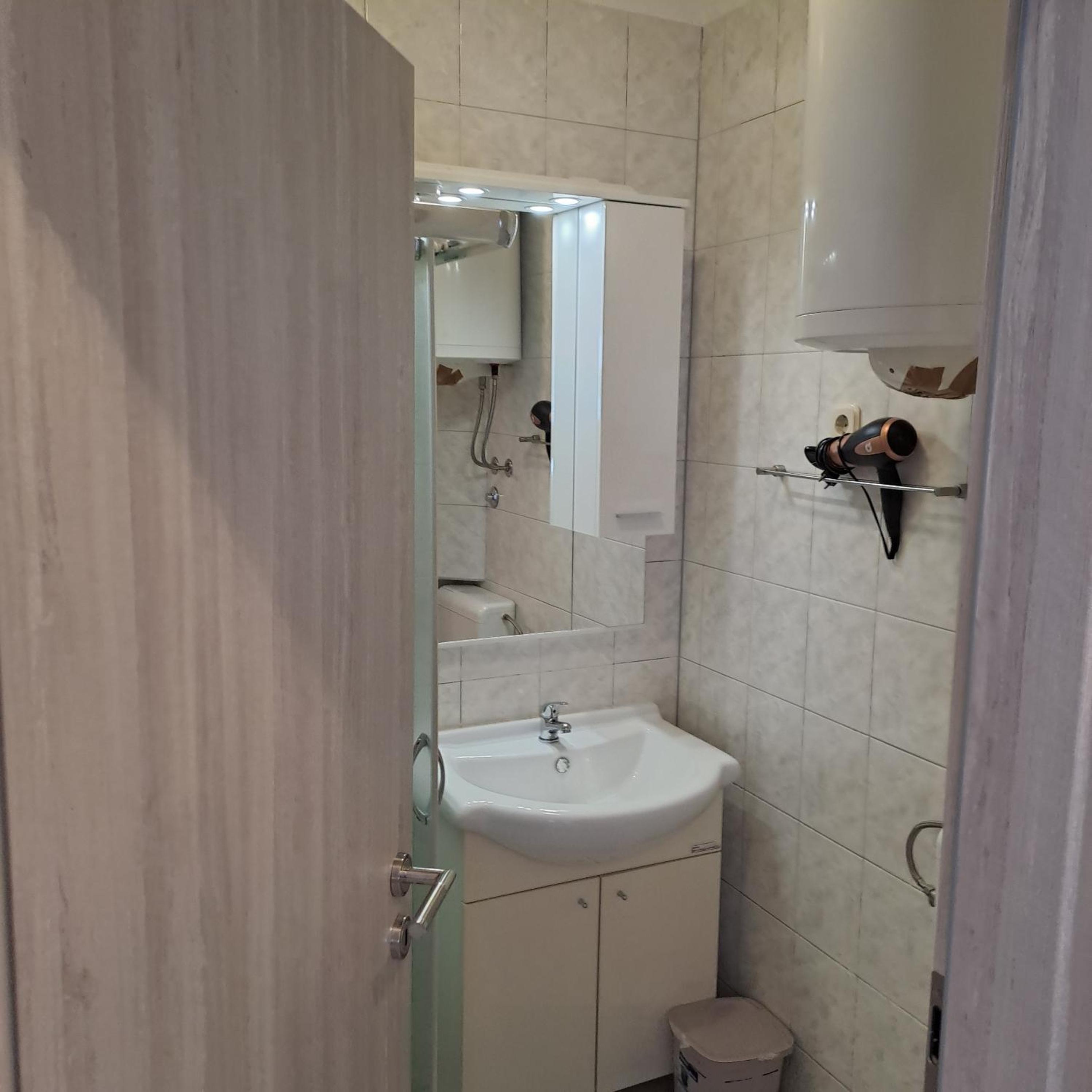 Apartment with Terrace - Photo 44