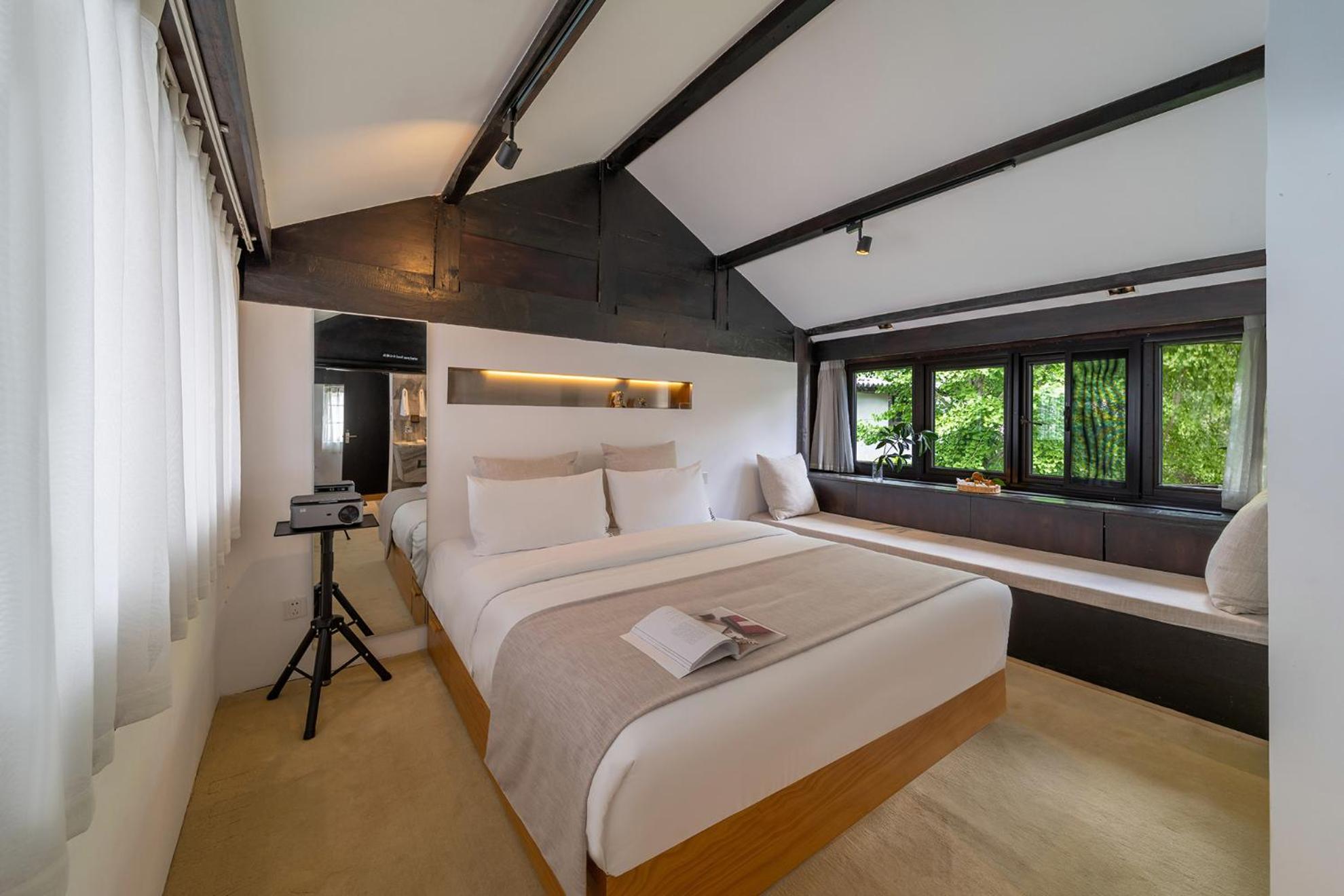 Farm Yard Double Room