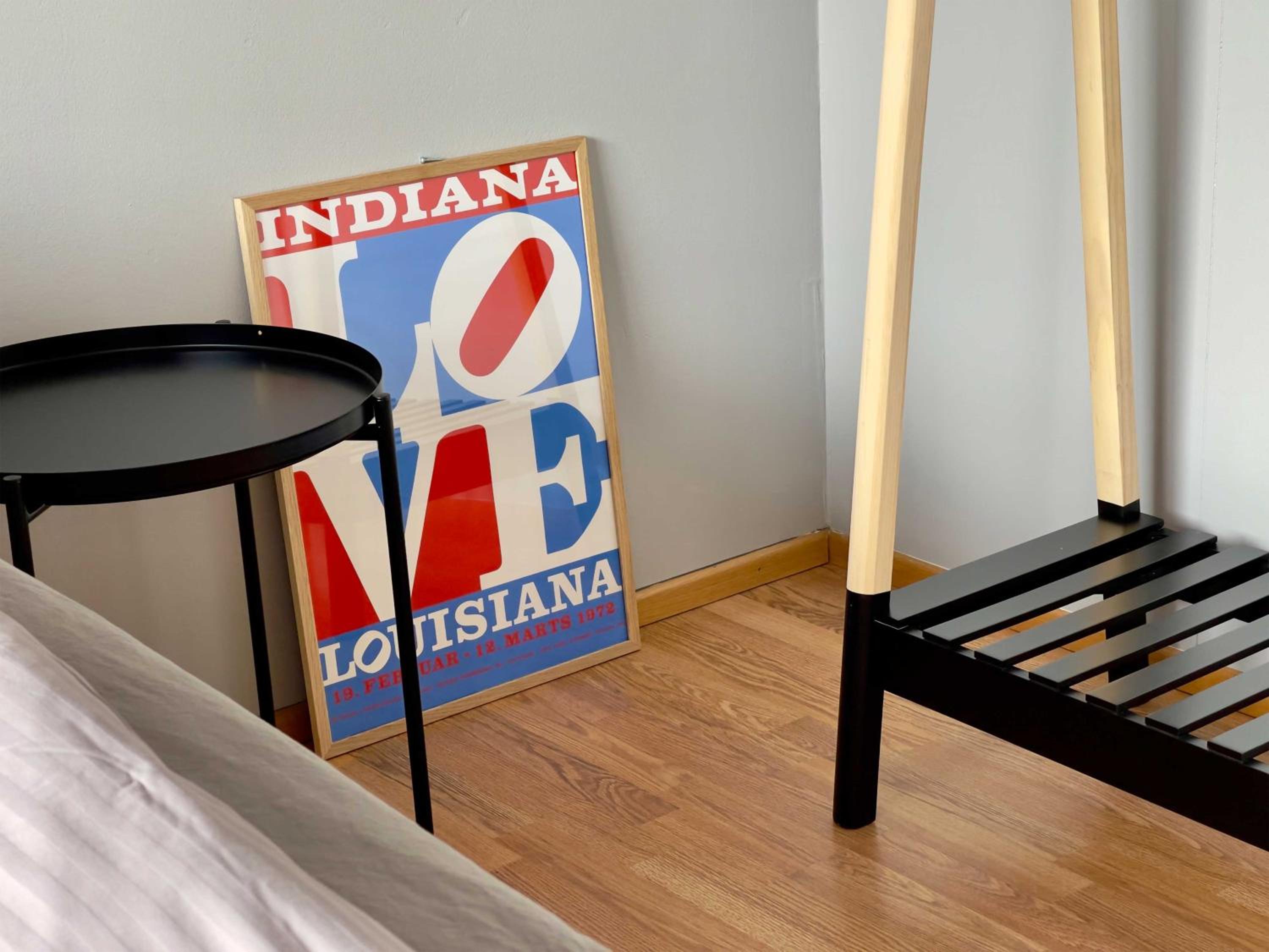 Two-Bedroom Apartment - Photo 3