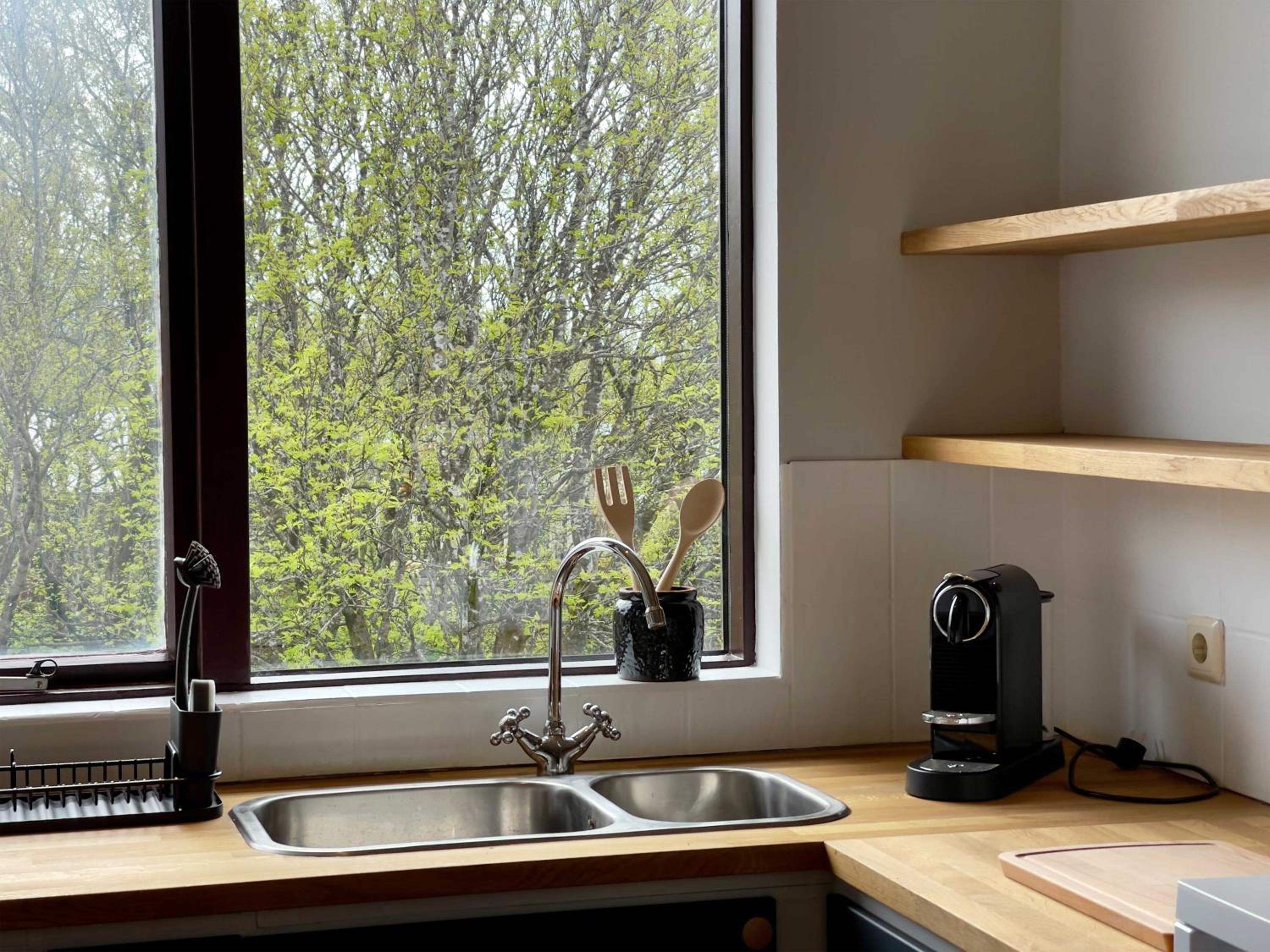 Two-Bedroom Apartment - Photo 21