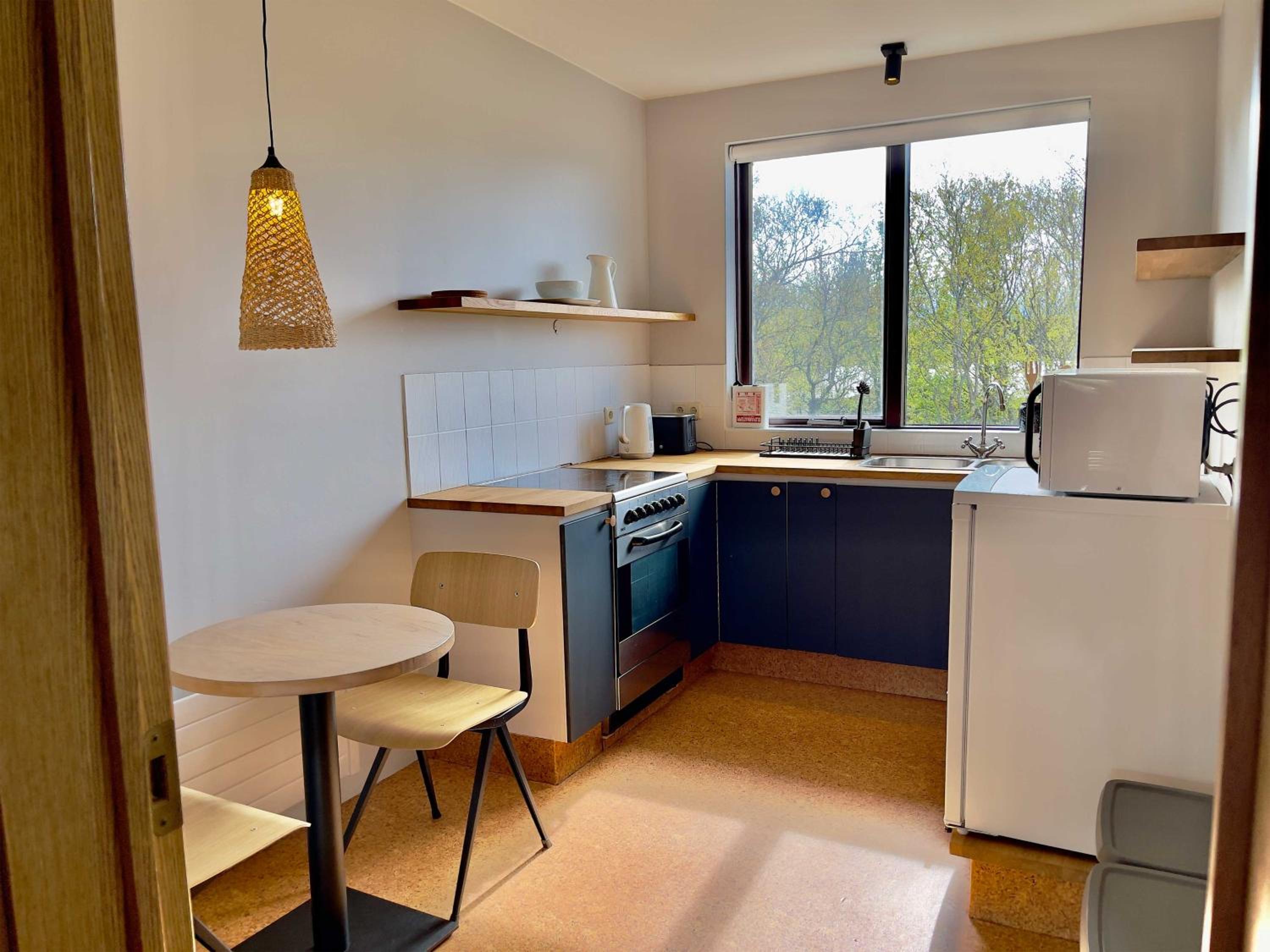 Two-Bedroom Apartment - Photo 23