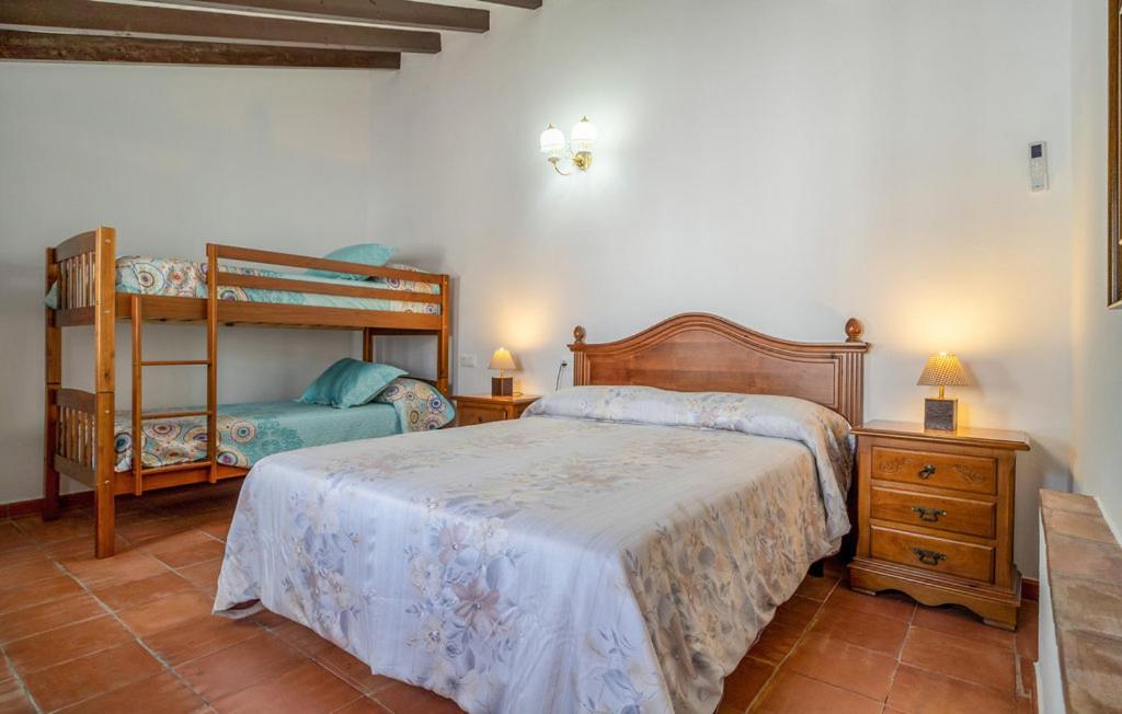 Villa photo 3