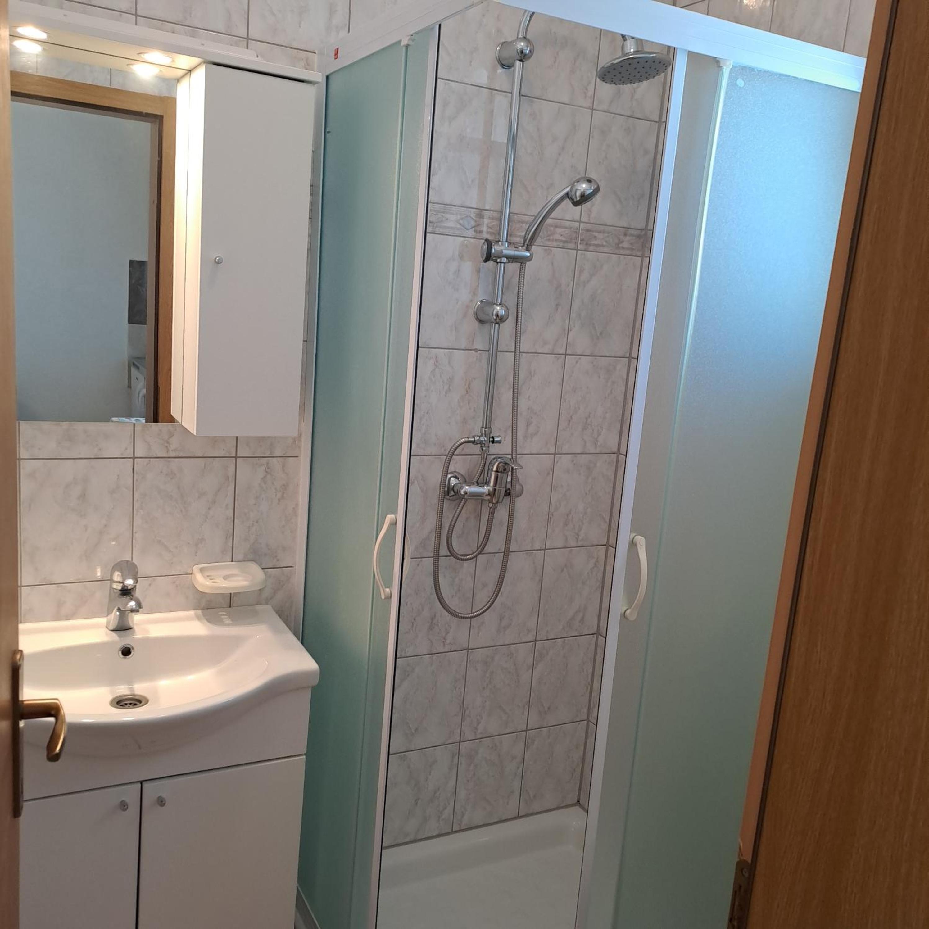 Double Room - Photo 23