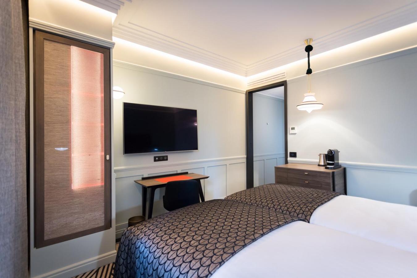 Superior Twin Room - Photo 1