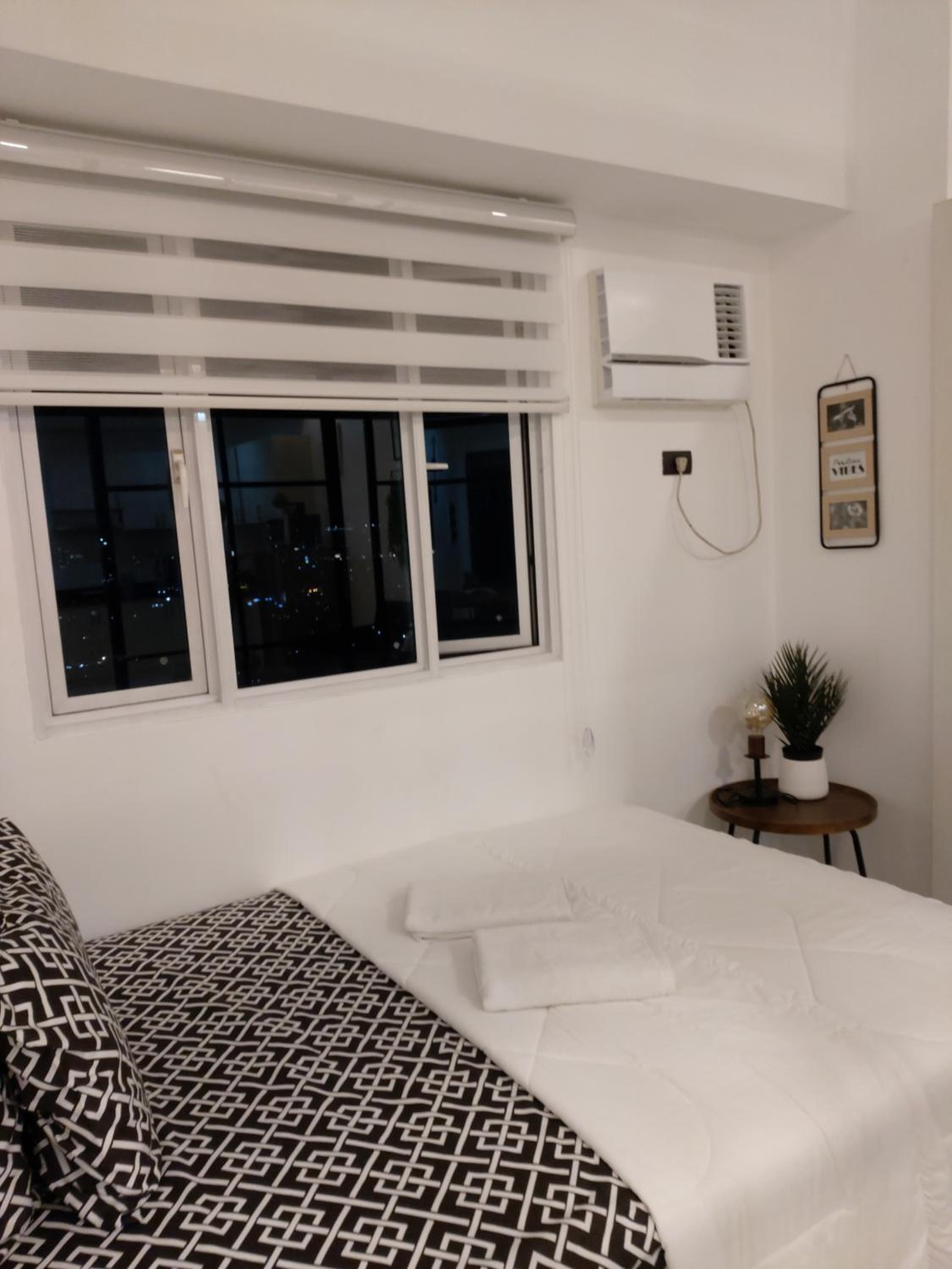 Two-Bedroom Apartment - Photo 8