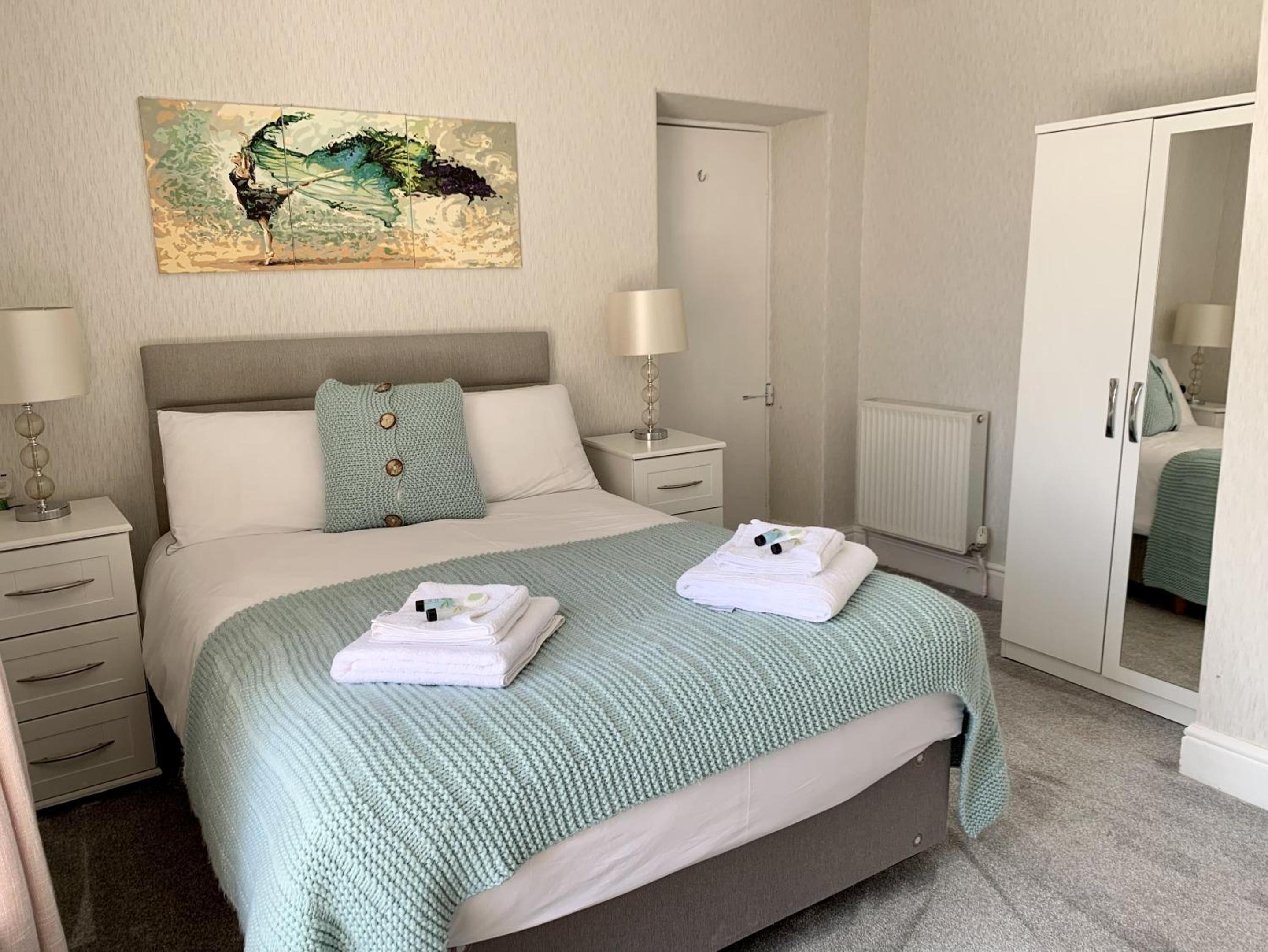Double Room With Private Bathroom
