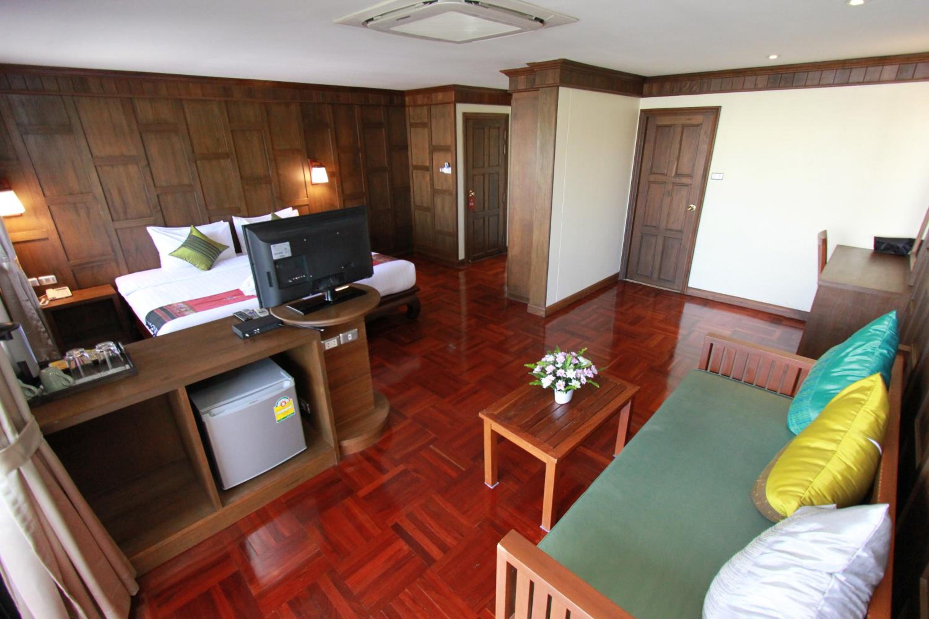 Deluxe Plus Room photo 1