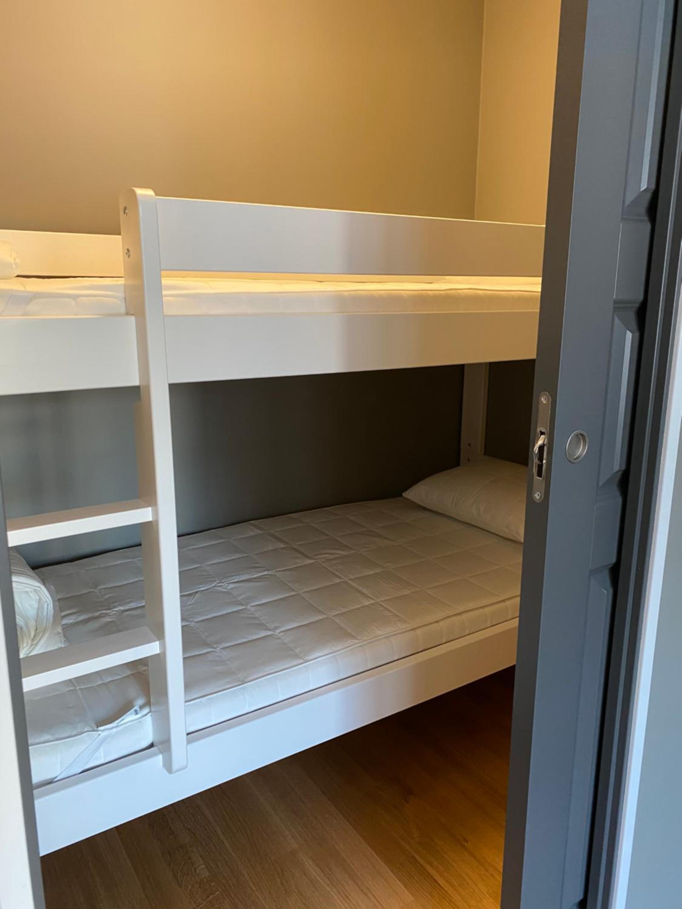 Studio Apartment photo 1