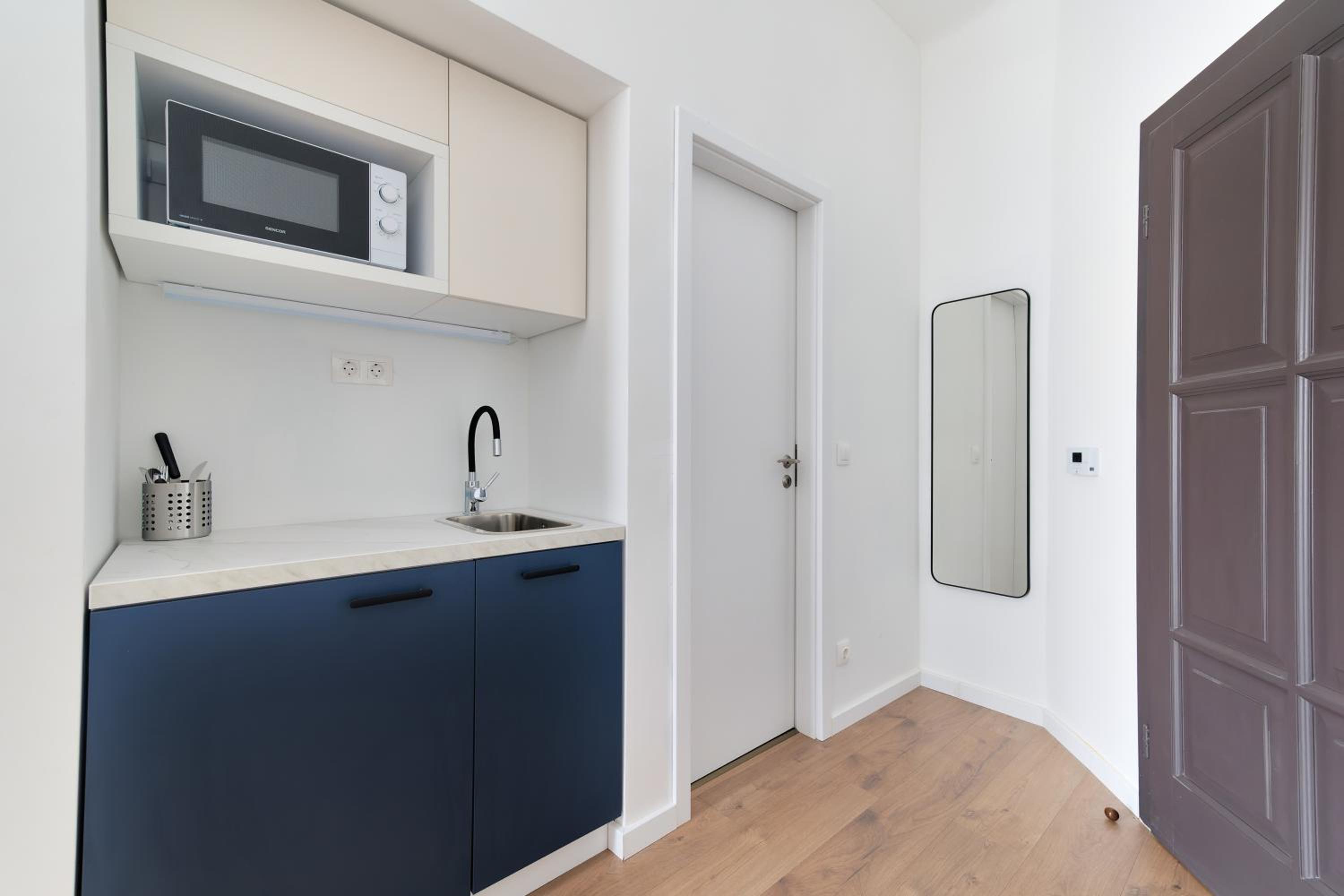 Apartment - Photo 8
