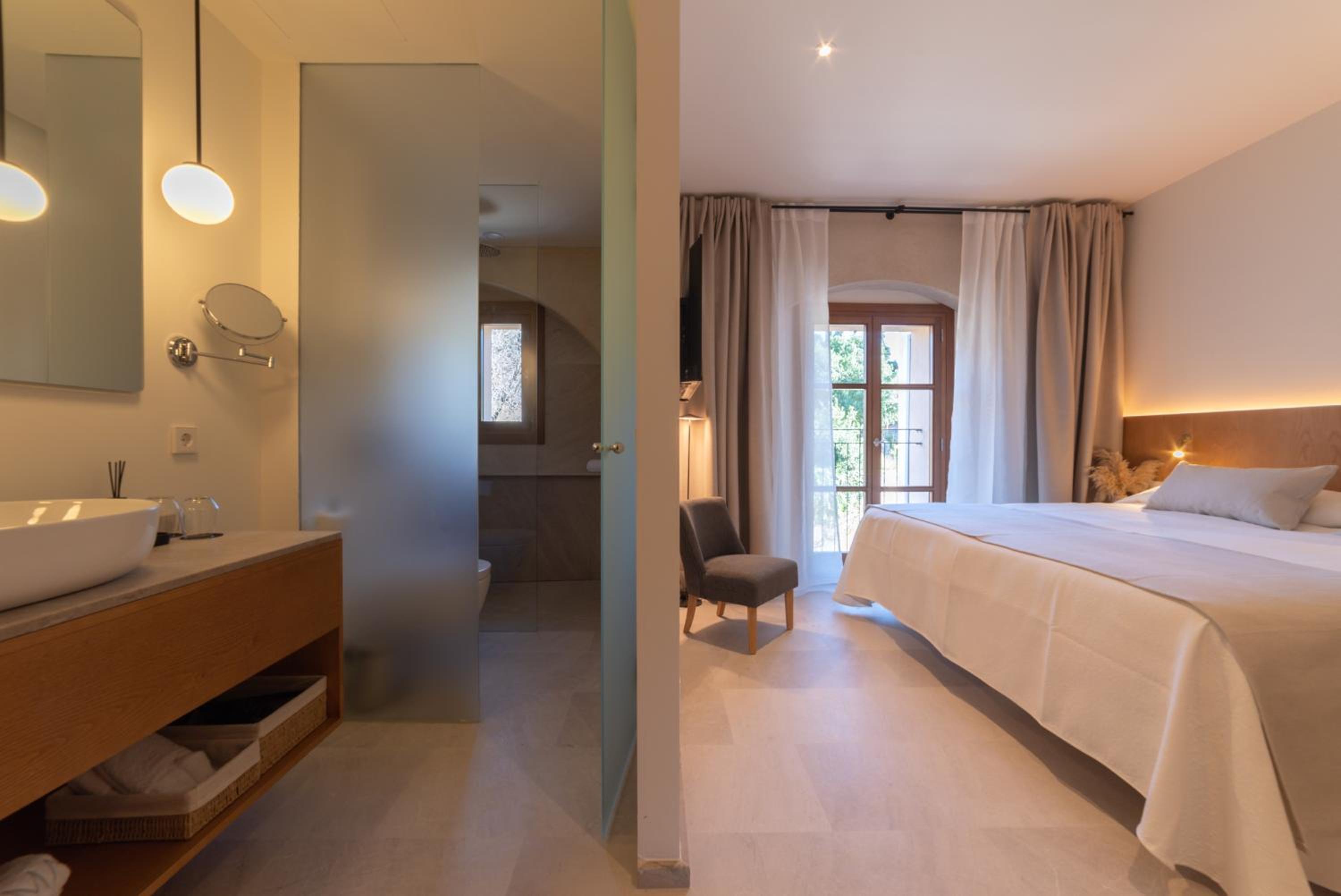 Double Room photo 3