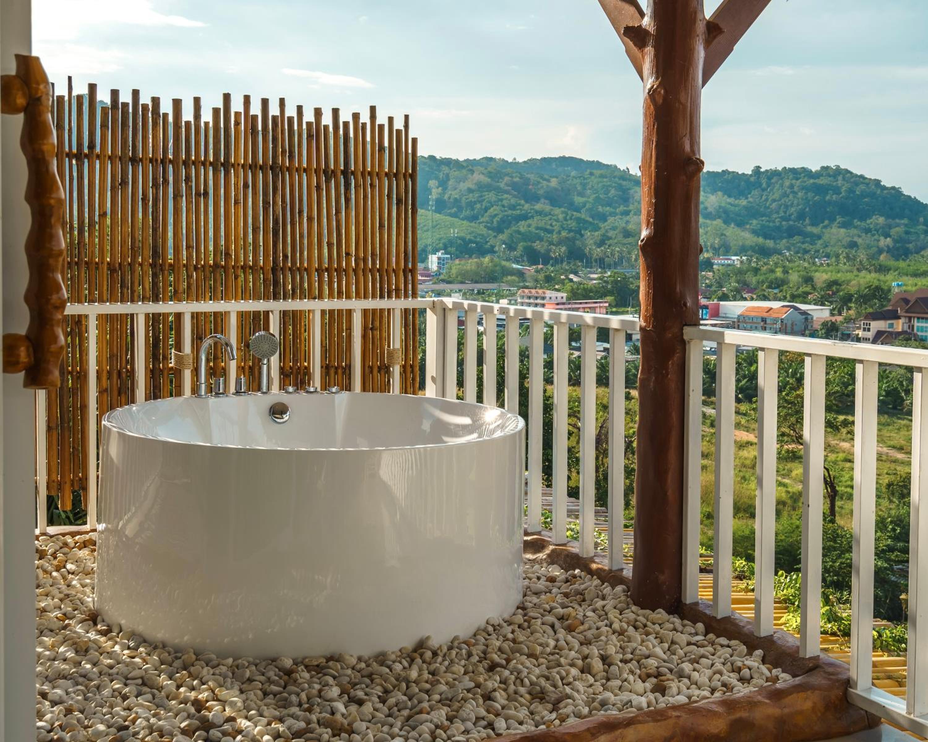 Jacuzzi Villa Five- Free Beach Shuttle - Photo 17