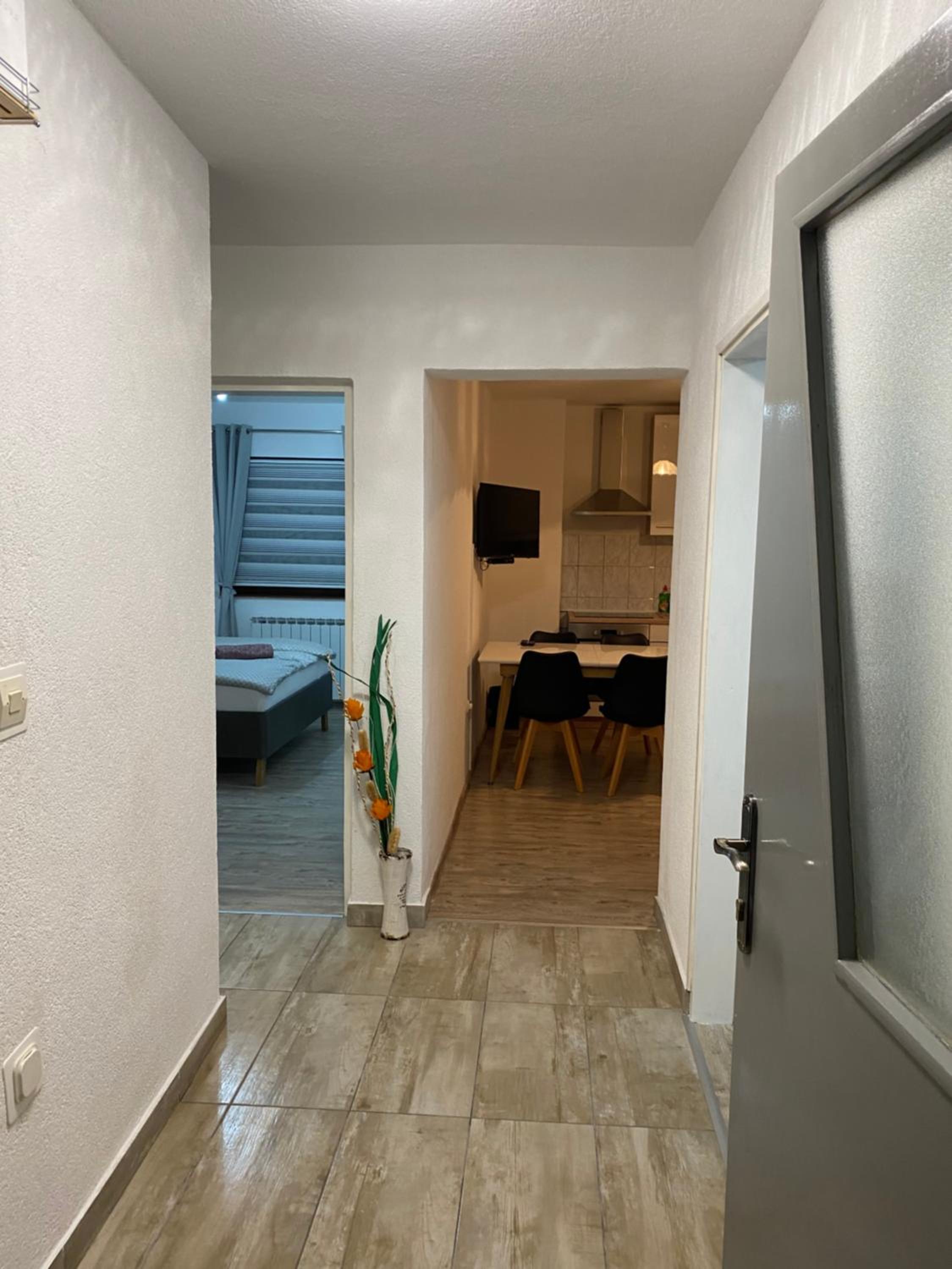 Apartment with Garden View - Photo 13