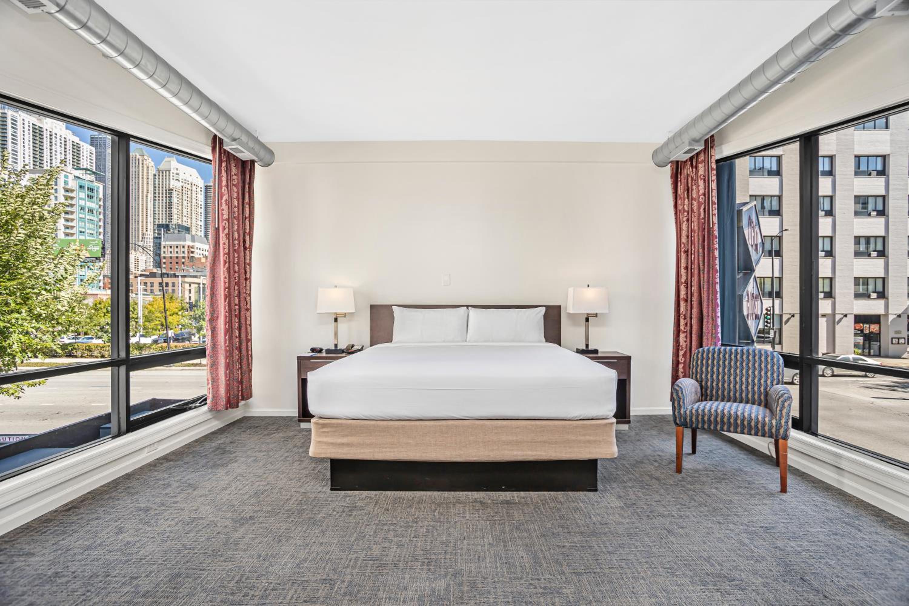  King Suite with Sofa Bed - Non-Smoking - Photo 1
