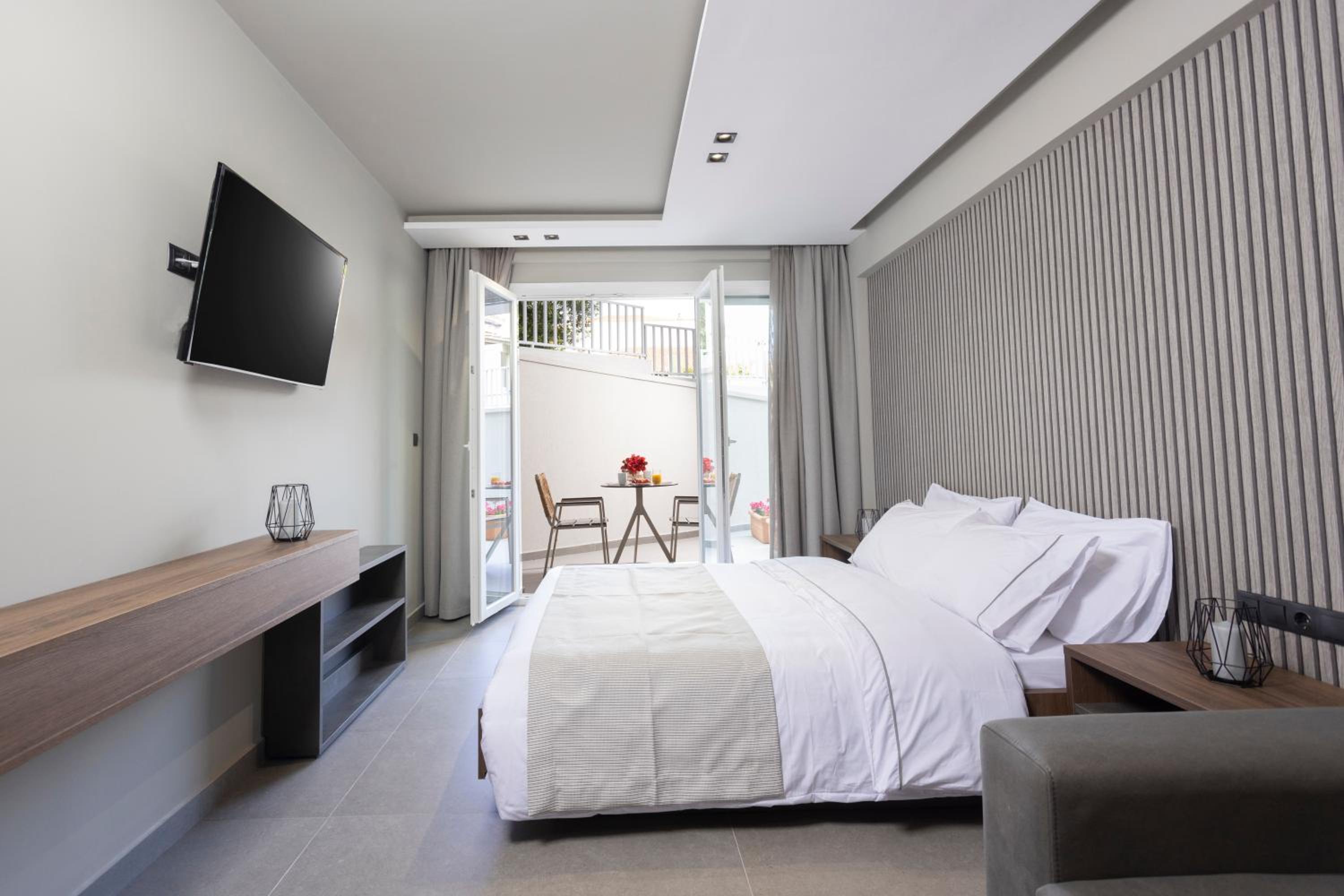 Economy Double Room photo 1
