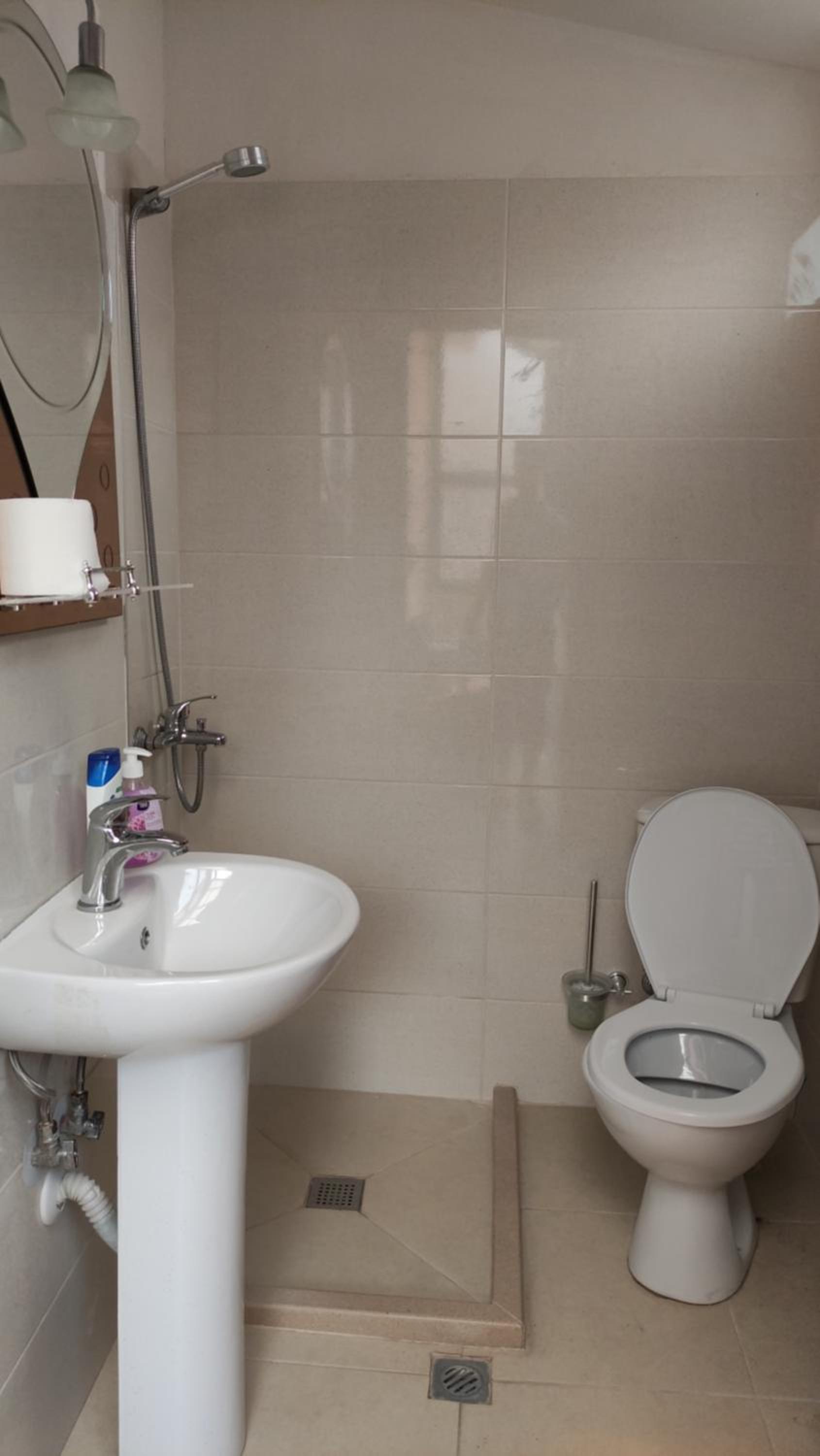 Triple Room with Bathroom photo 2