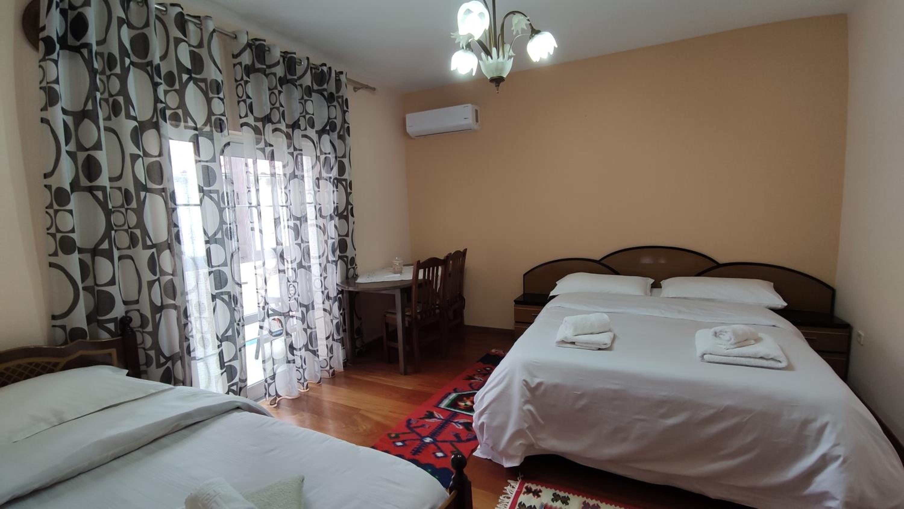 Triple Room with Bathroom photo 3