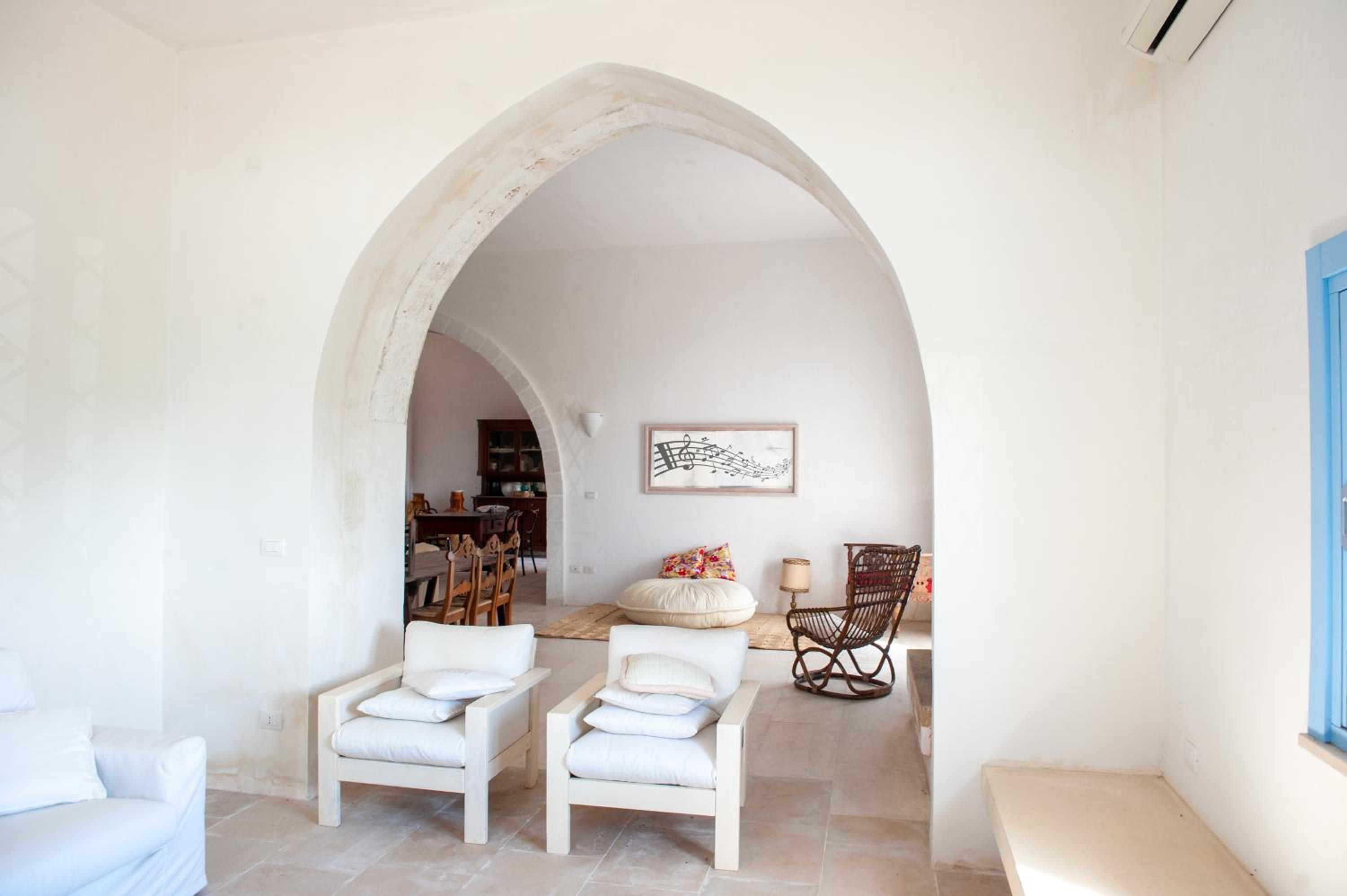 Villa photo 3