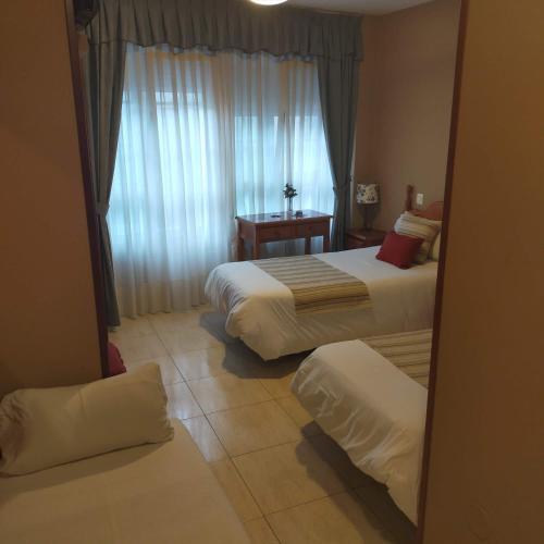 Twin Room with Private Bathroom