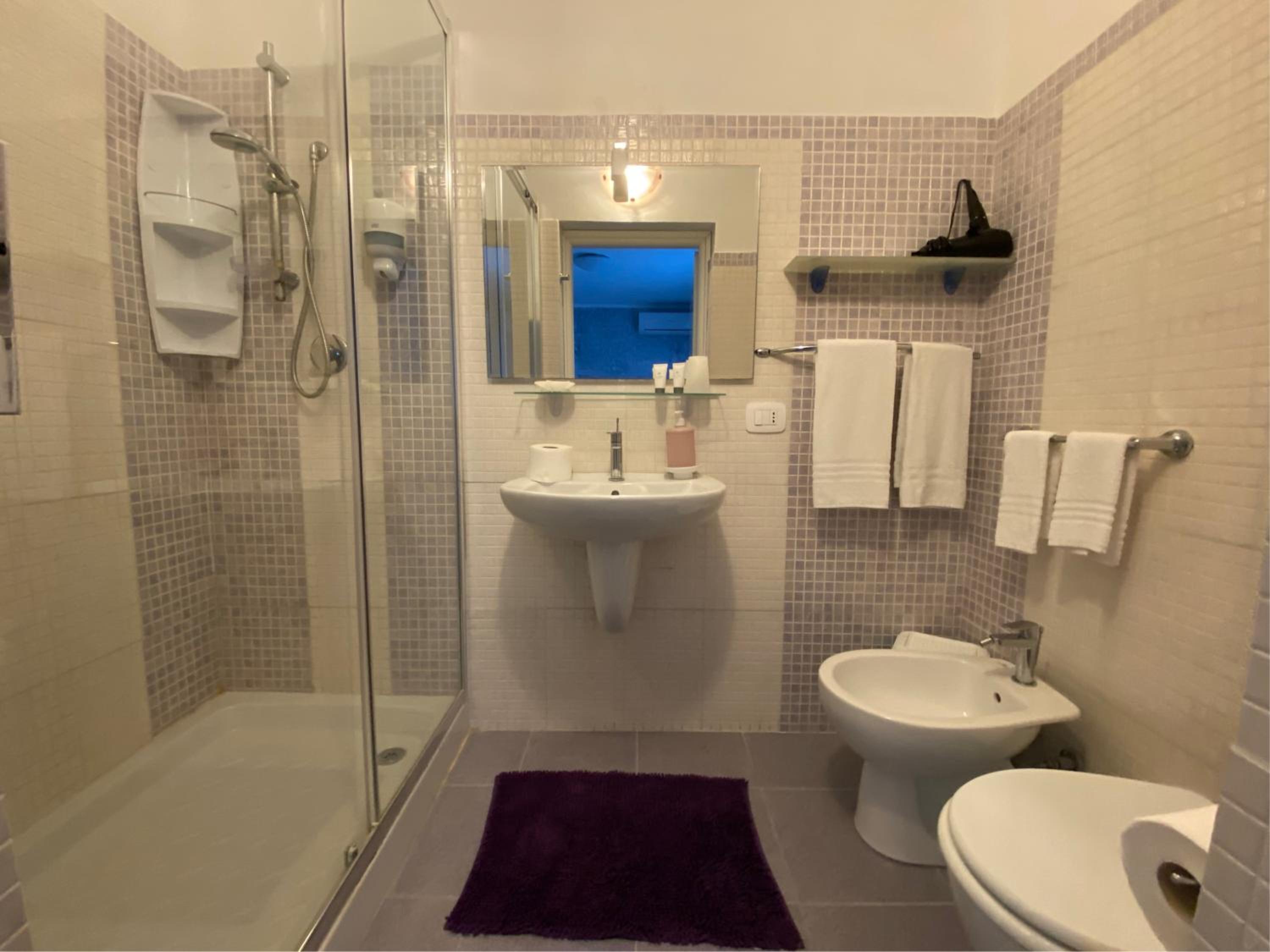 Queen Room with Sea View photo 2