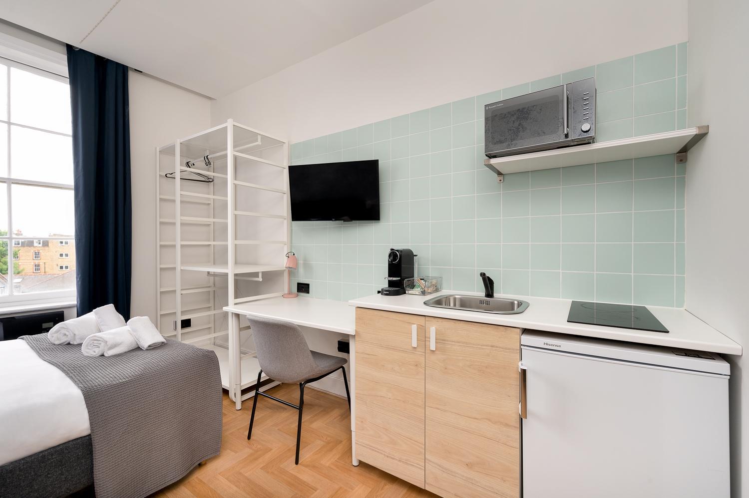 Studio Apartment photo 2