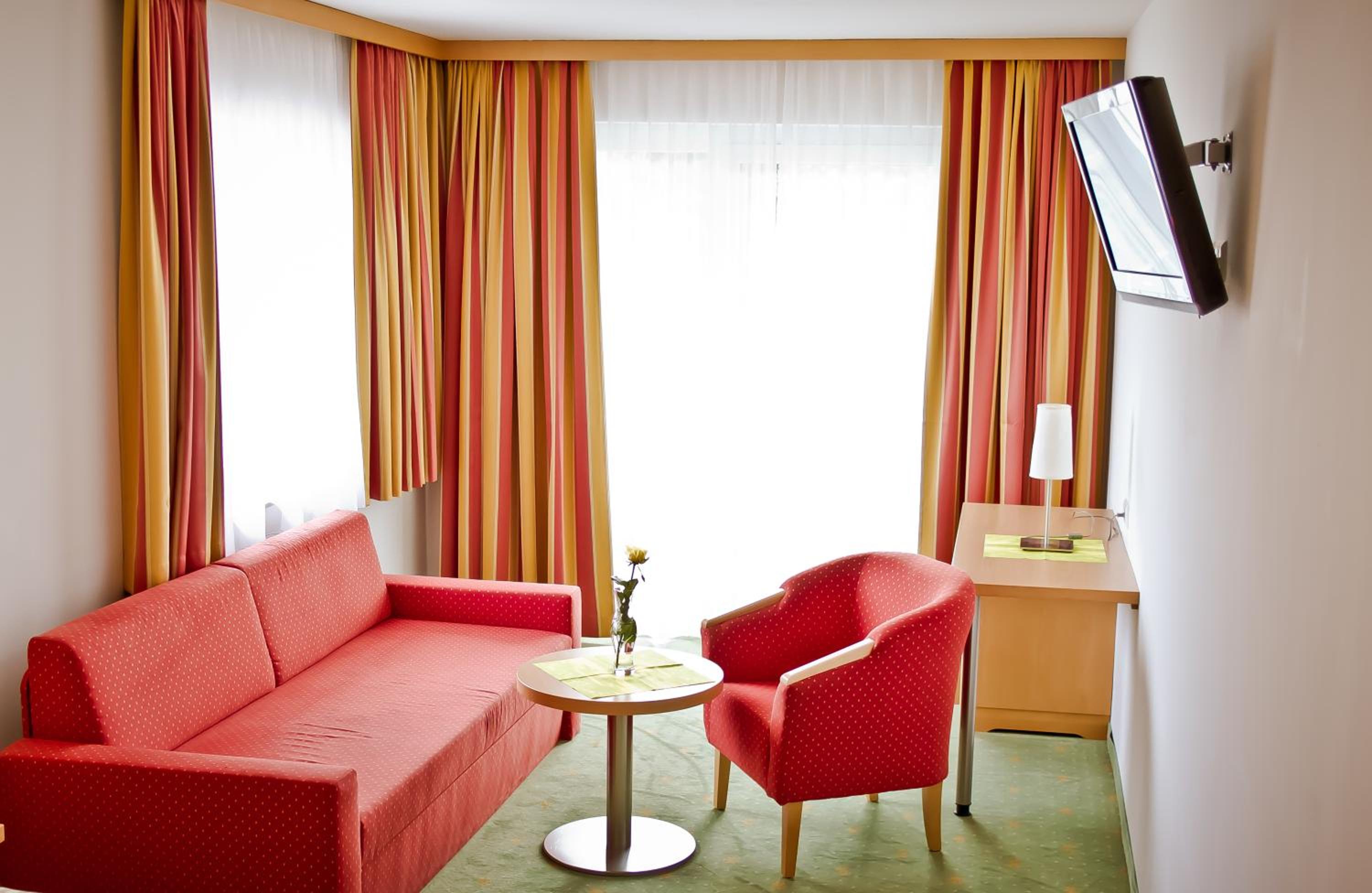 Standard Double Room - Photo 4