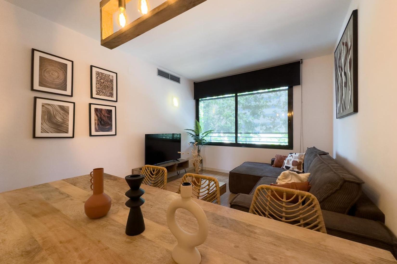 Apartamento con Balcón