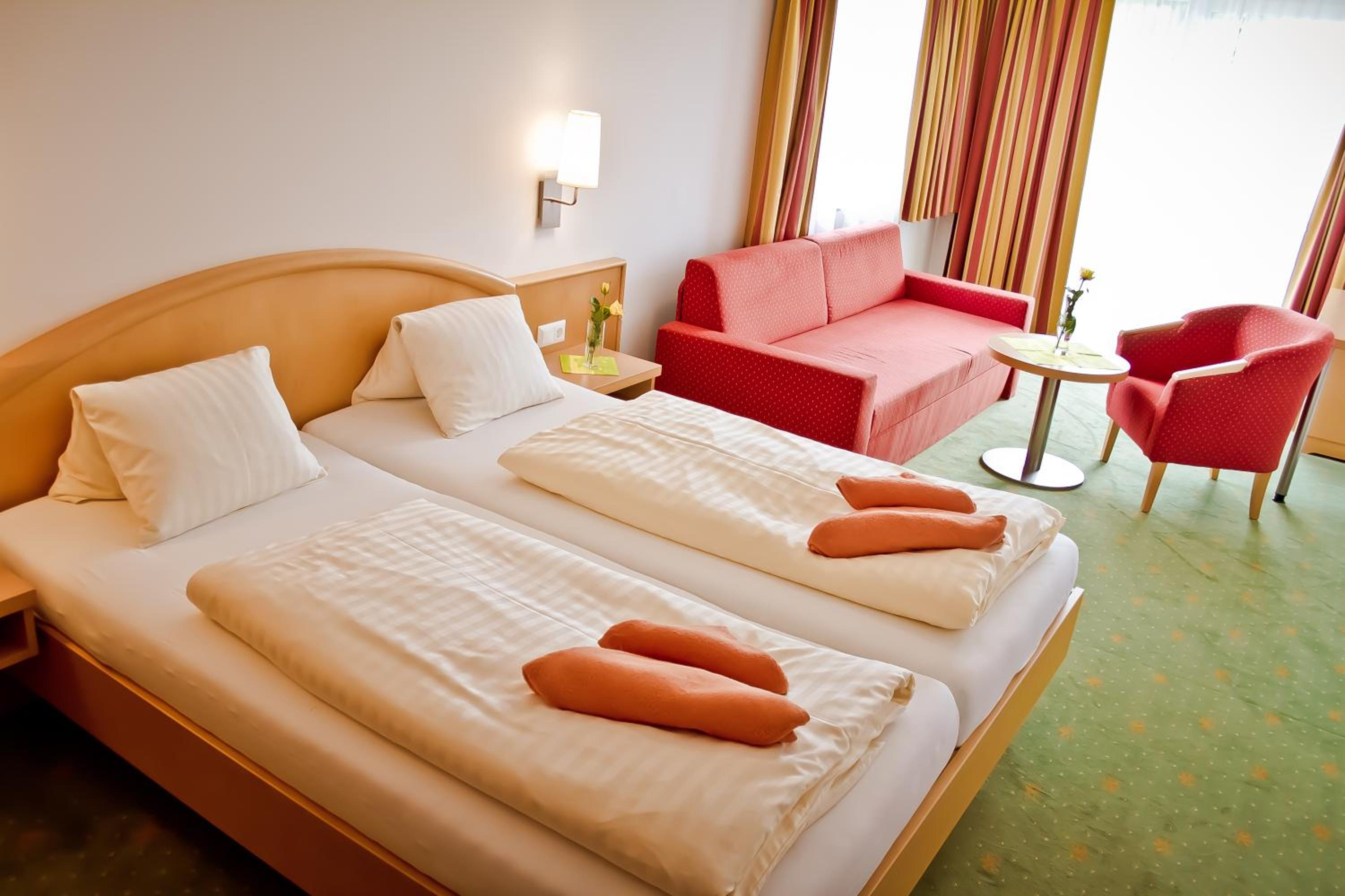 Standard Double Room - Photo 1