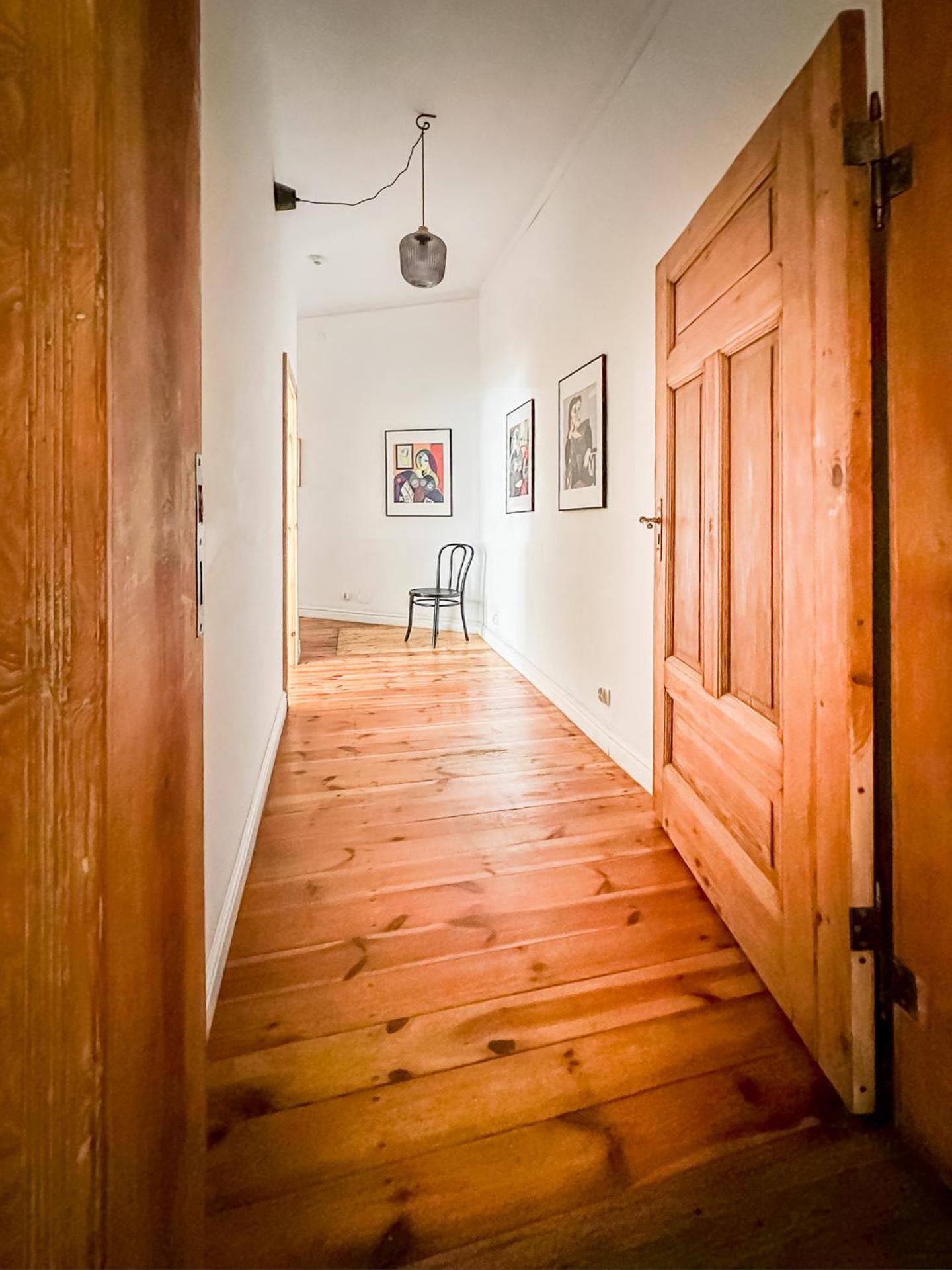Premium Four-Bedroom Apartment with 2 Bathrooms and Living Room  - Photo 21