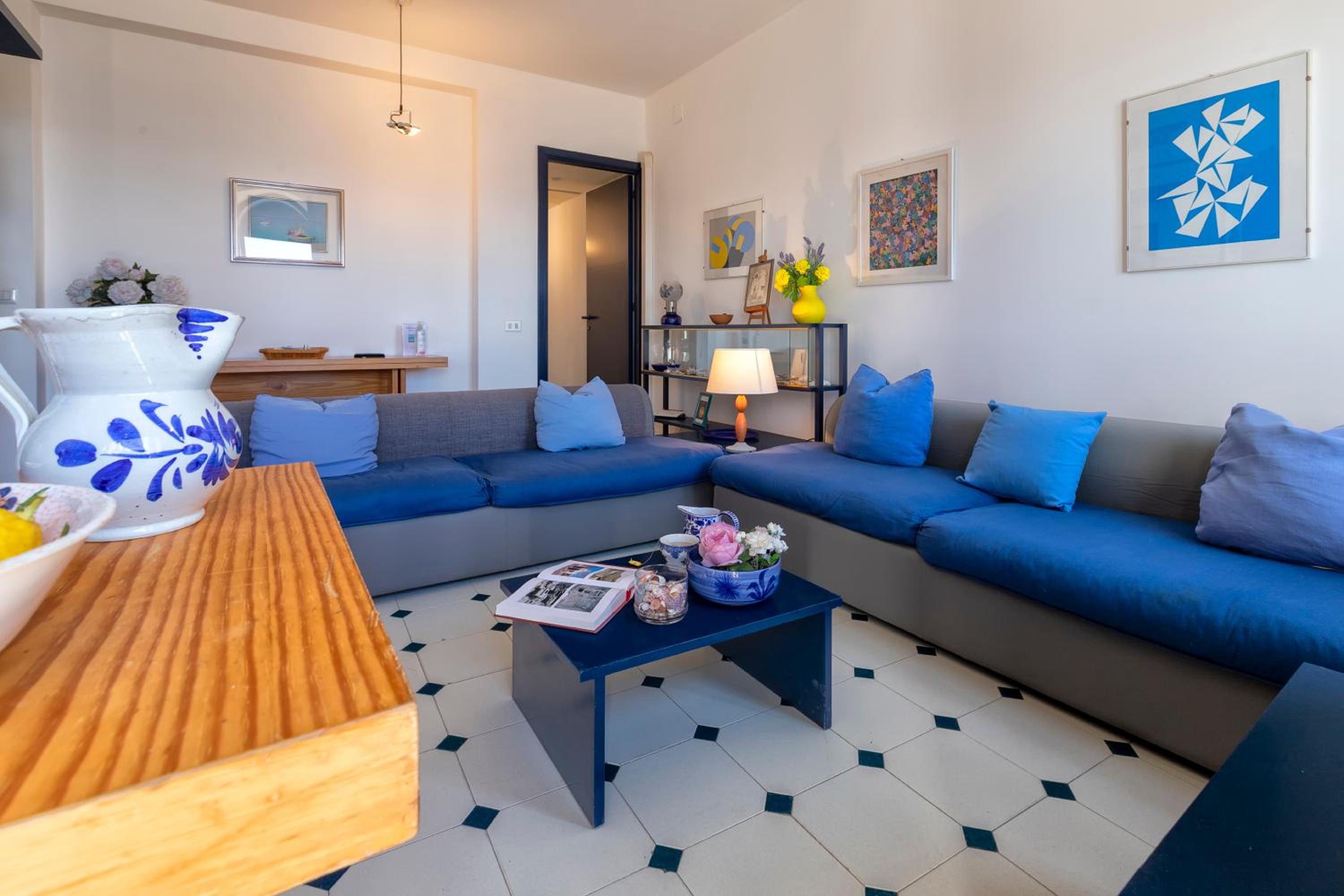 Apartment with Sea View