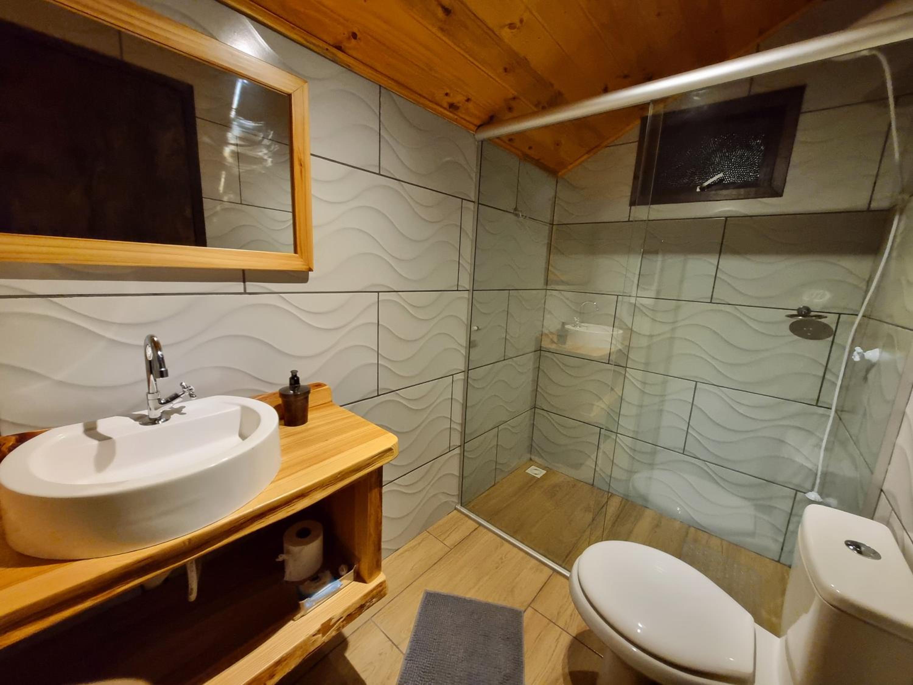 Queen Suite photo 3