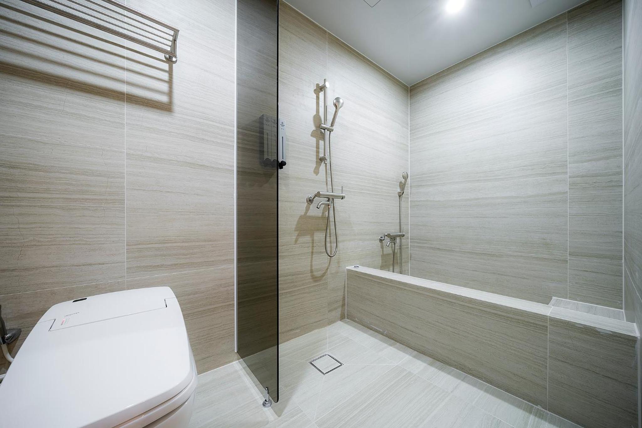Family Double Room - Photo 6