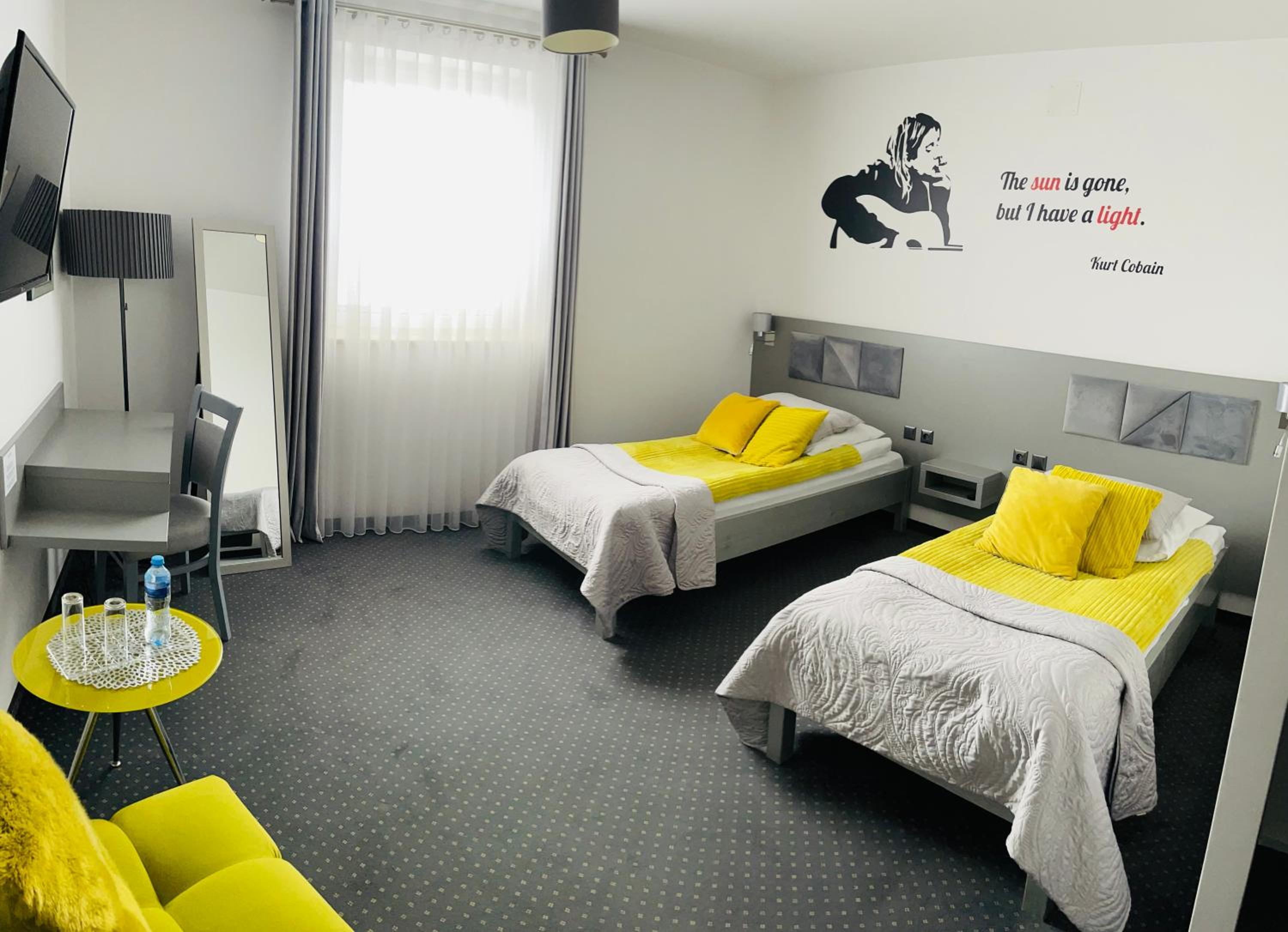 Double or Twin Room - Photo 1