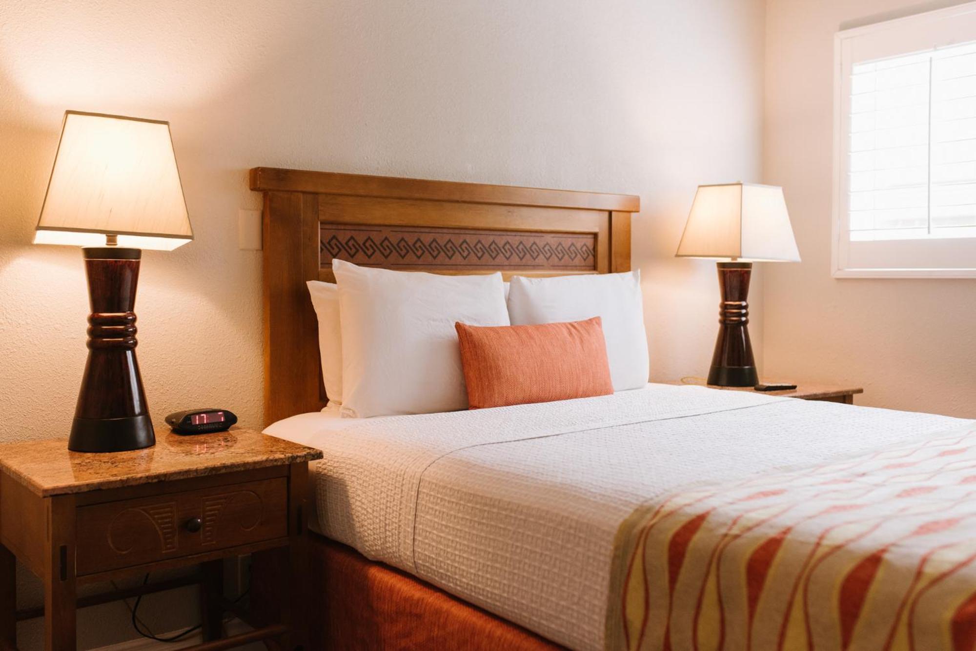 Standard Queen Room - Photo 2