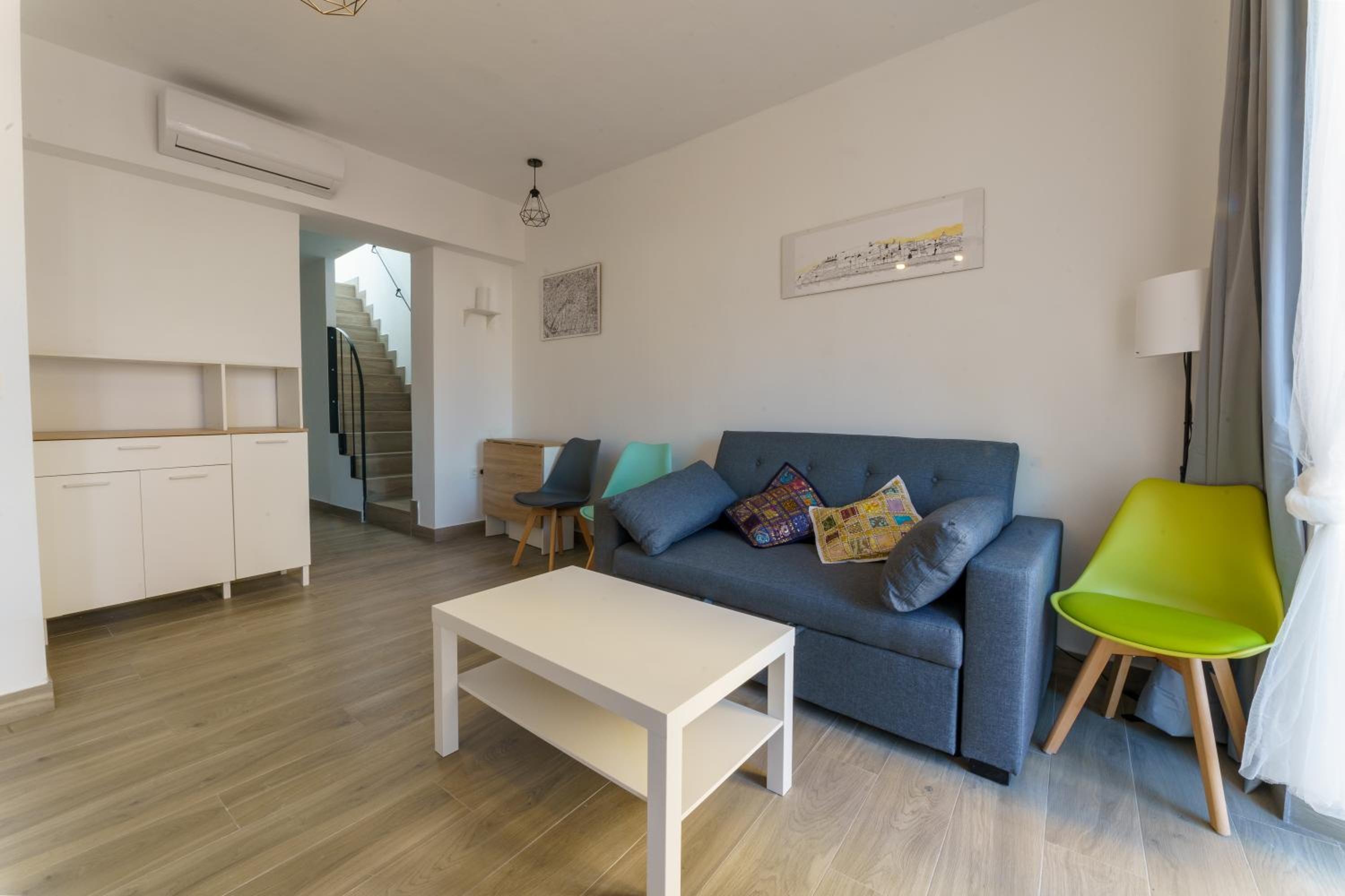 Duplex Apartment - Photo 4