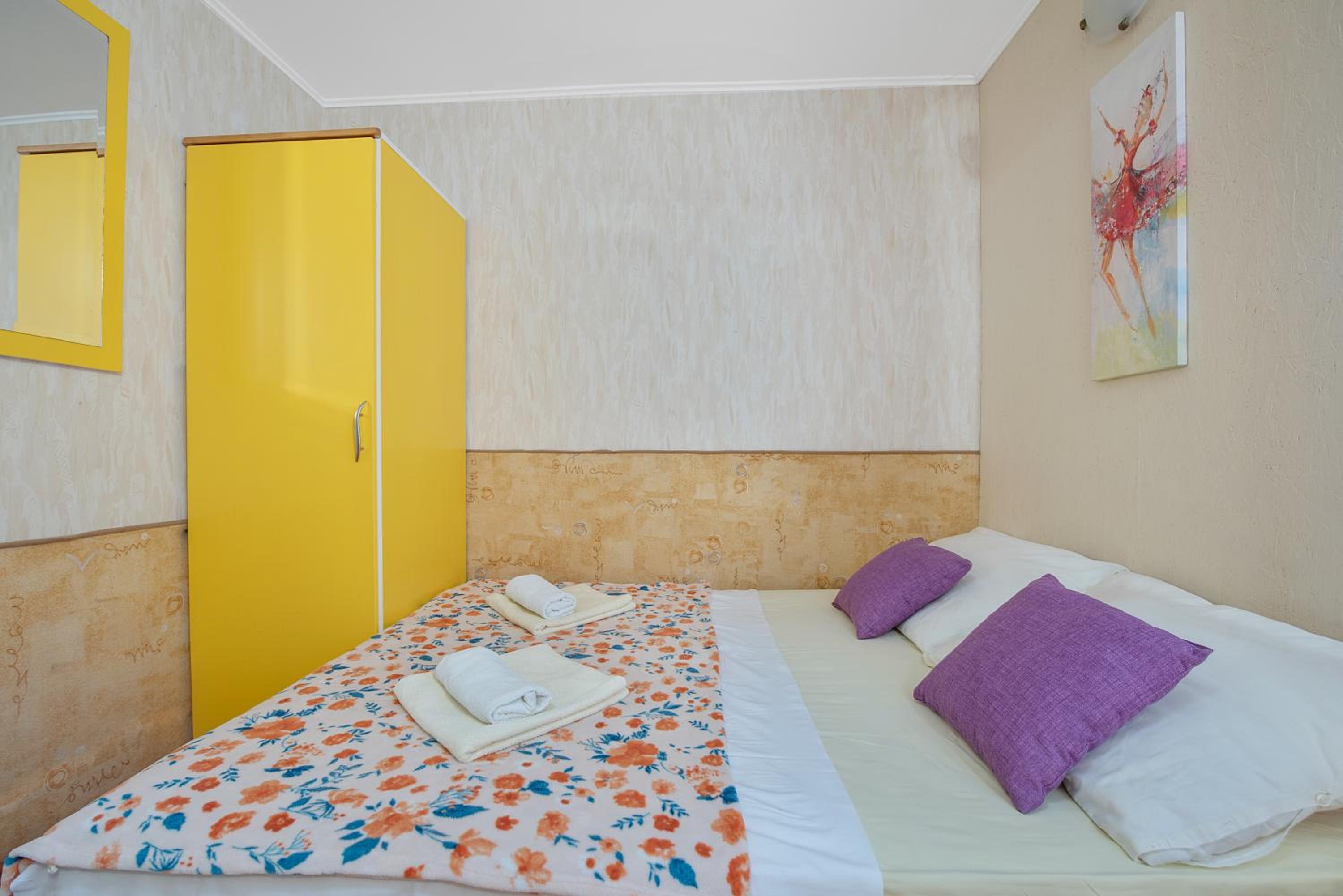 Apartment - Ground Floor photo 3