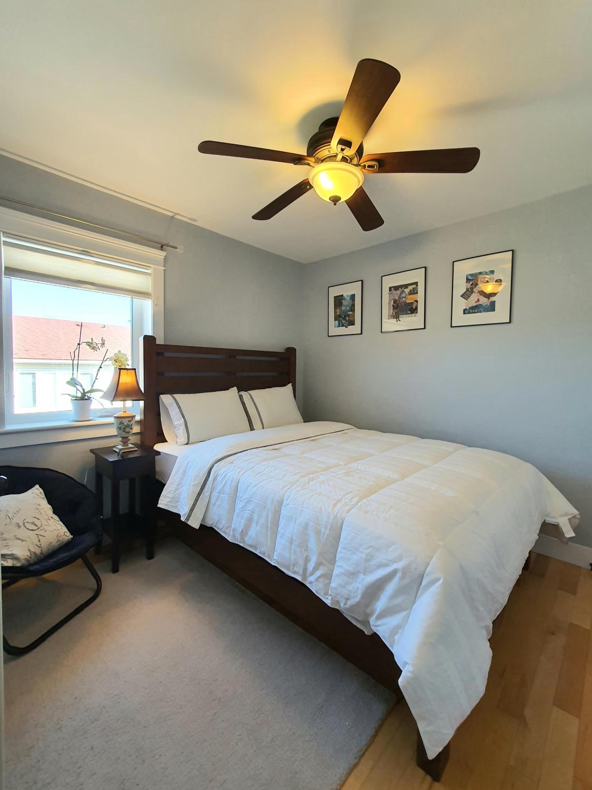 Three-Bedroom House photo 1
