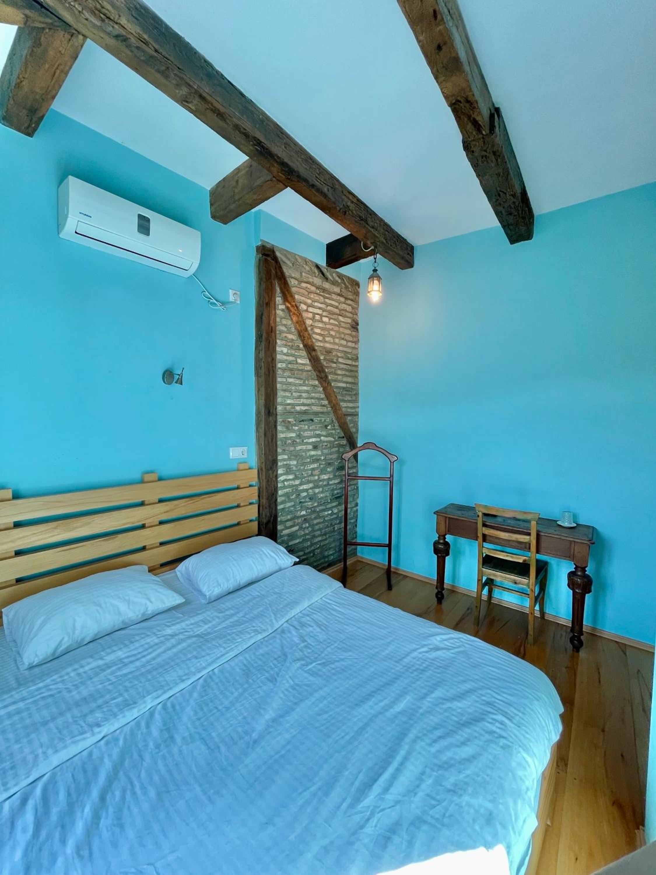Standard Double Room photo 2