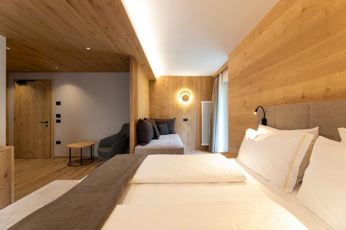Large Double Room