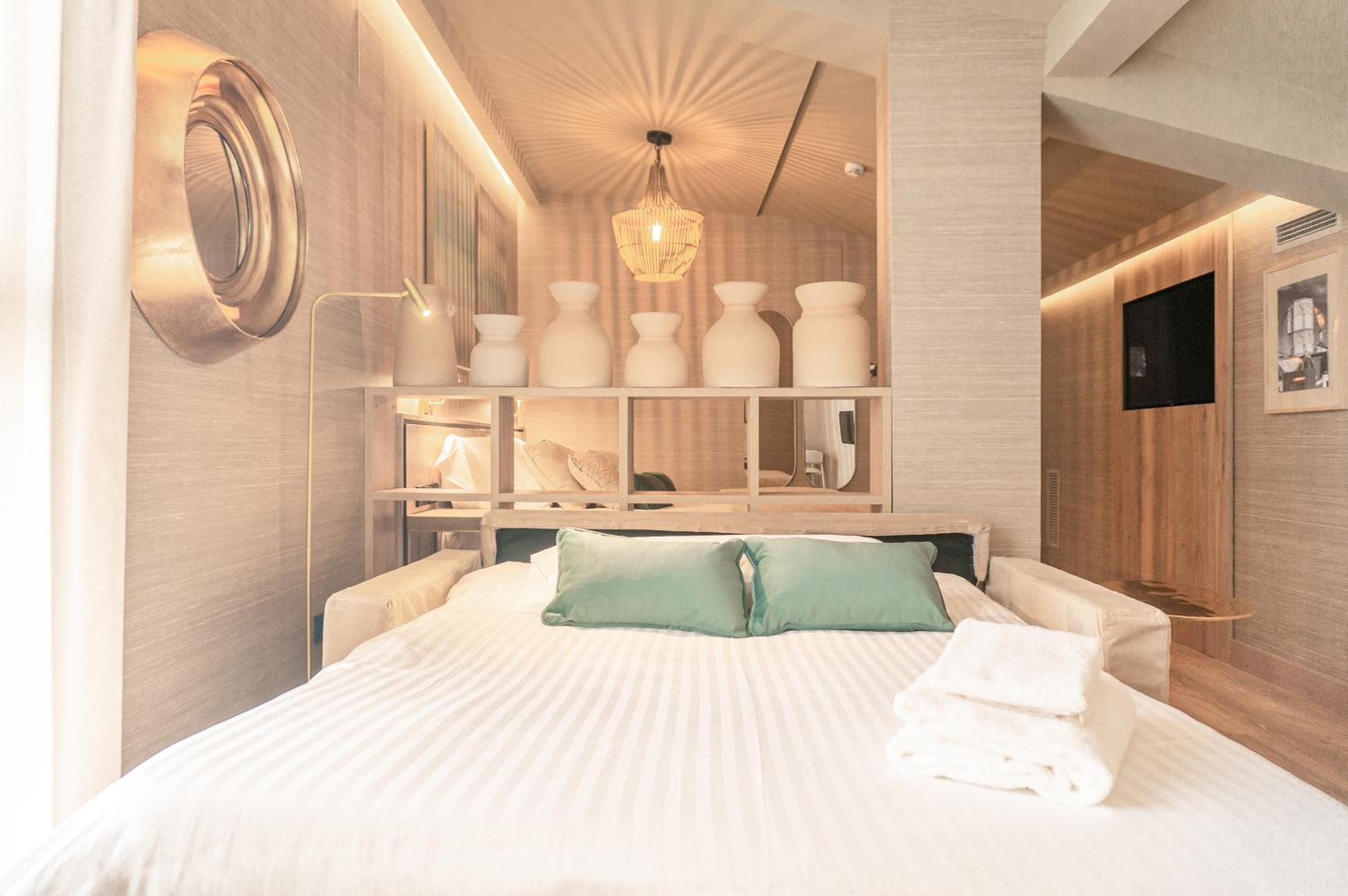 Standard Triple Room photo 2