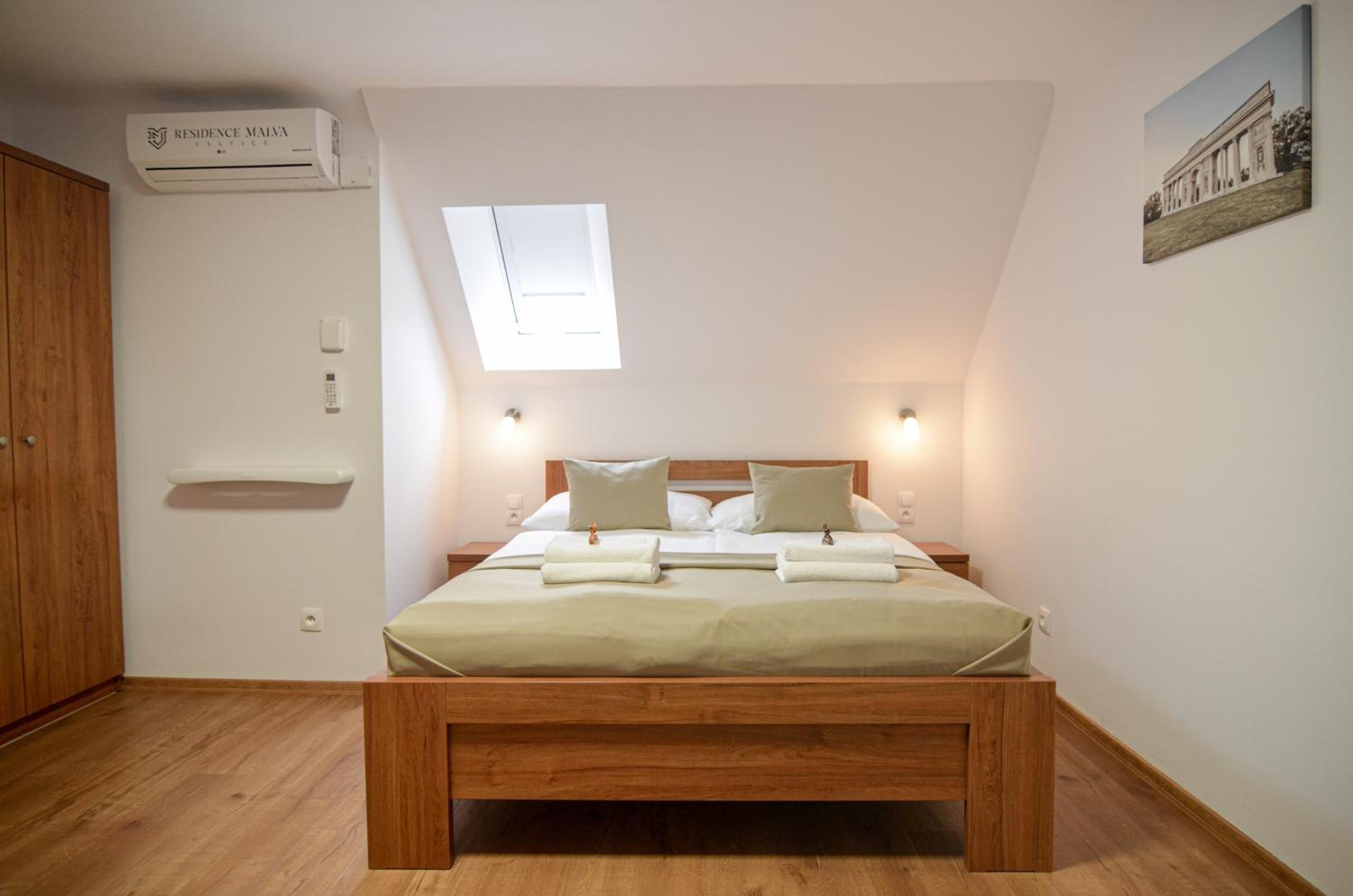 Standard Double Room photo 3