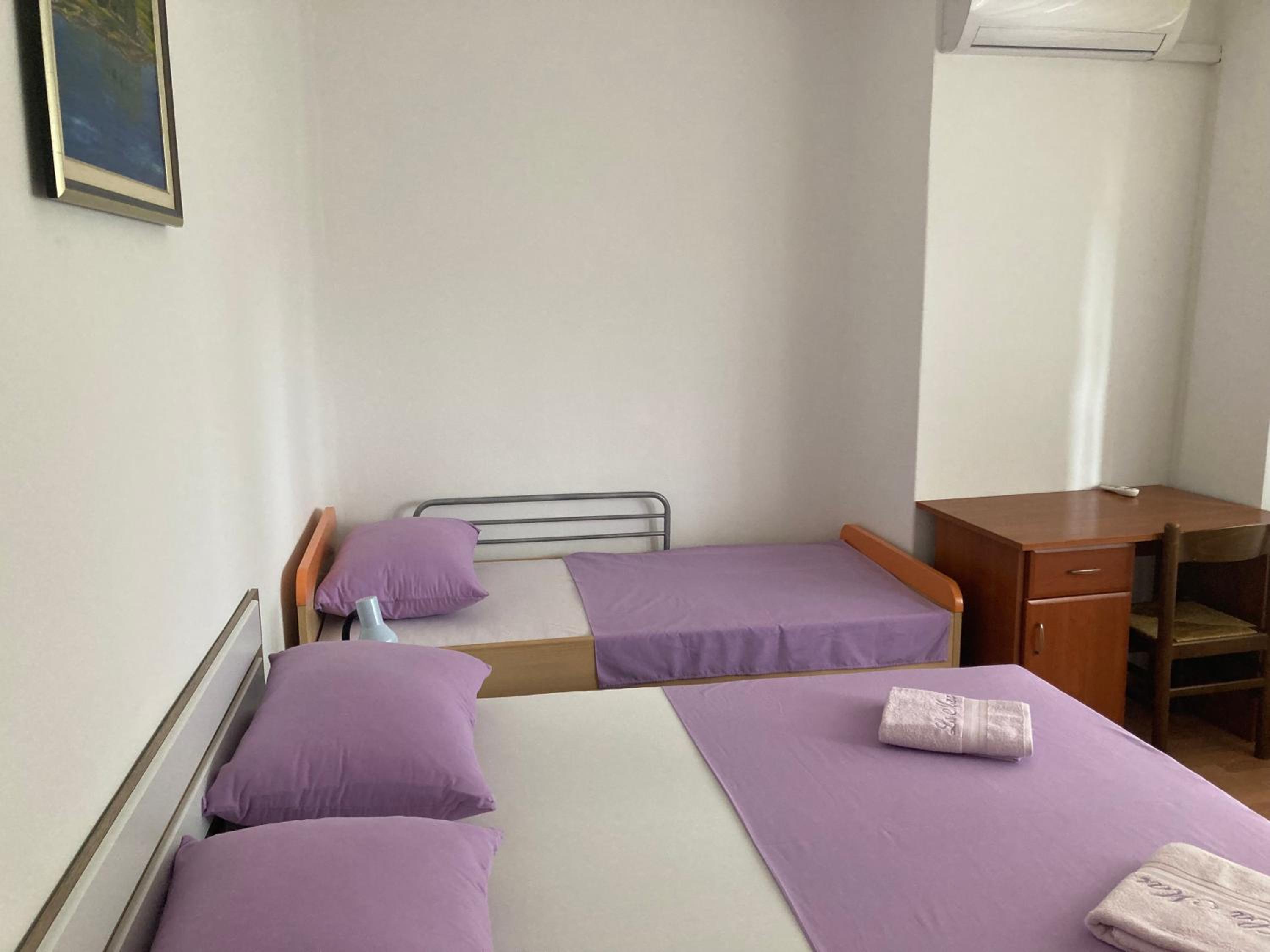 Two-Bedroom Apartment - Photo 8