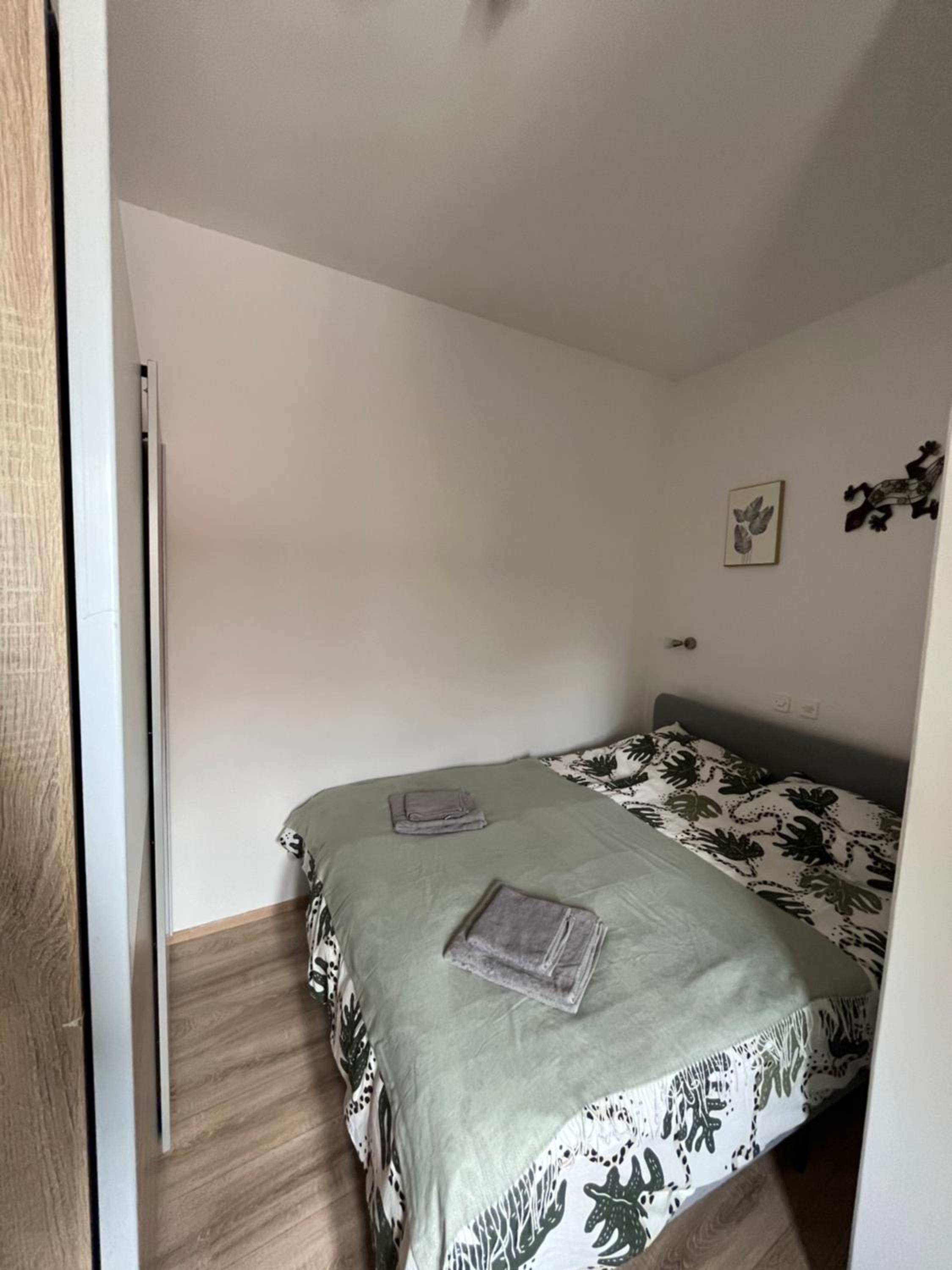 Apartment photo 3