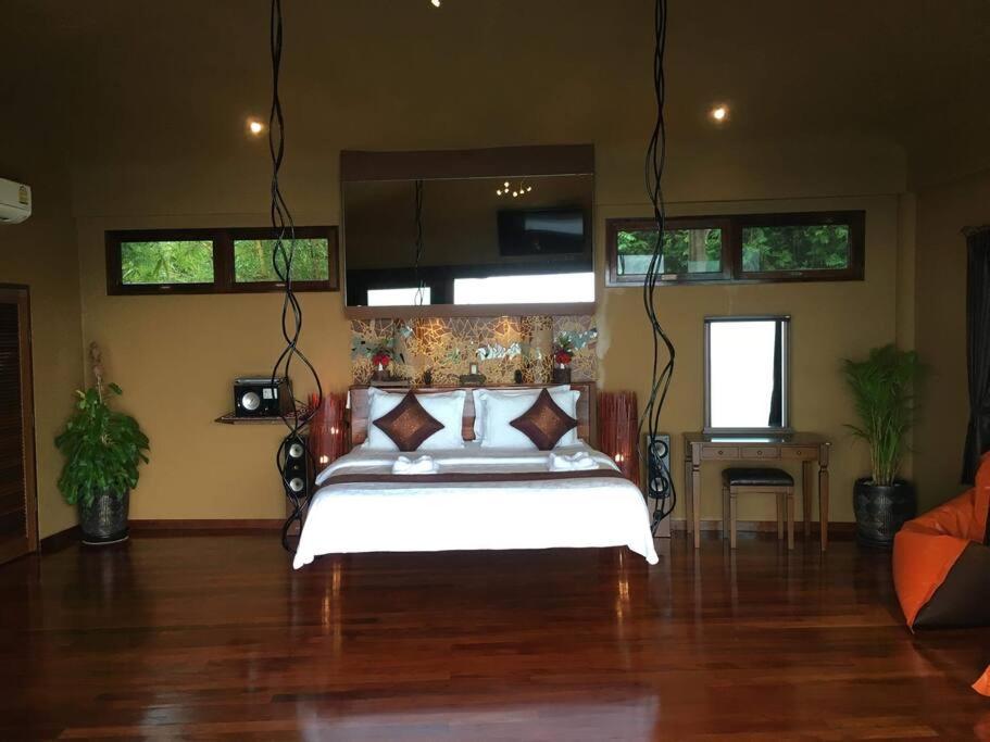 Deluxe Villa