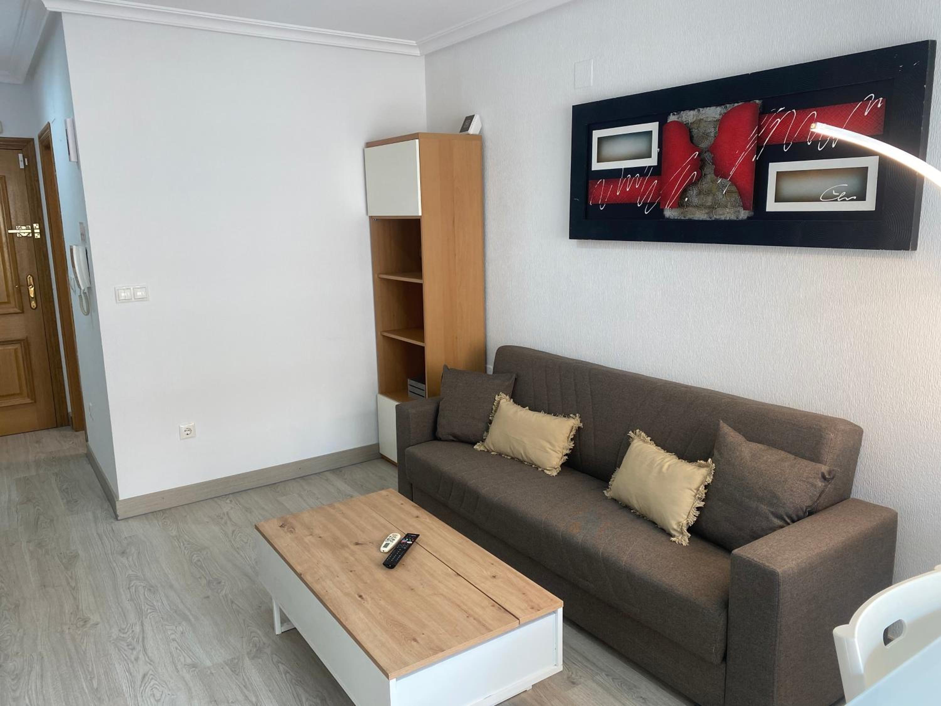 Two-Bedroom Apartment - Photo 6