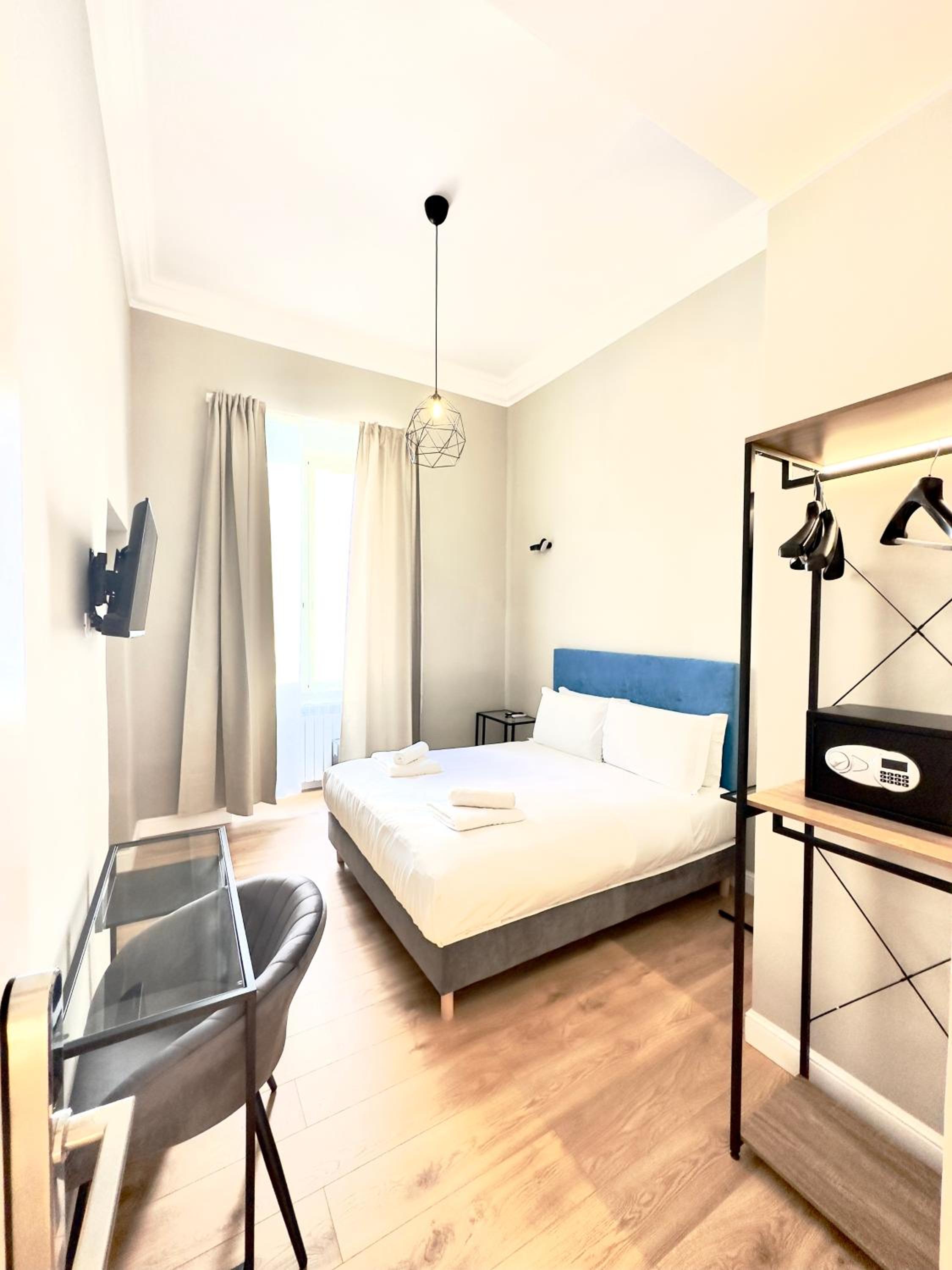 Deluxe Double Room photo 2