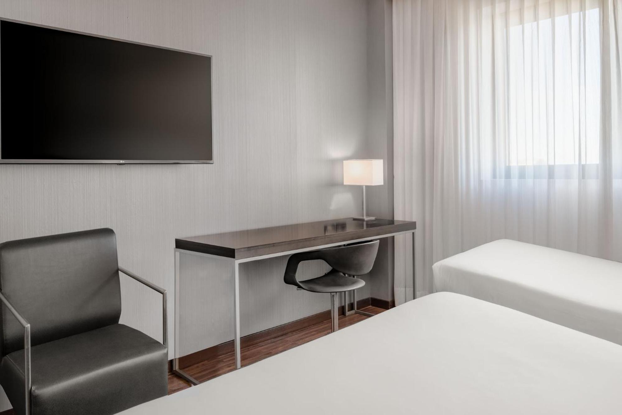 Standard Room with King bed and Single folding bed - Photo 1