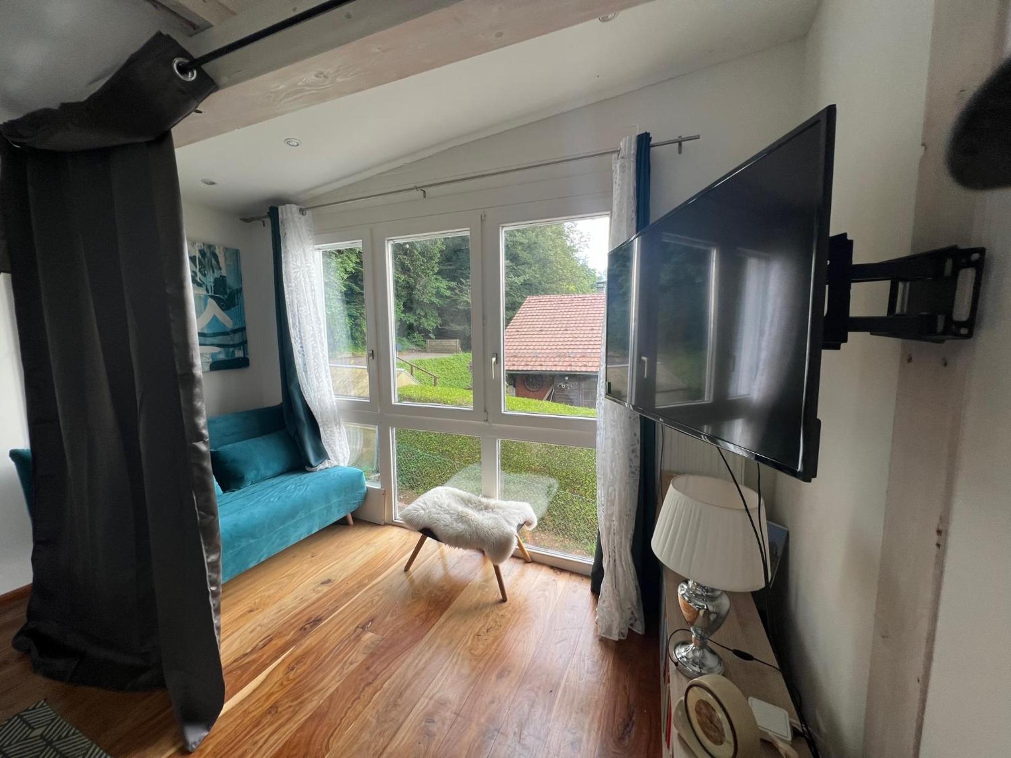 One-Bedroom House photo 1