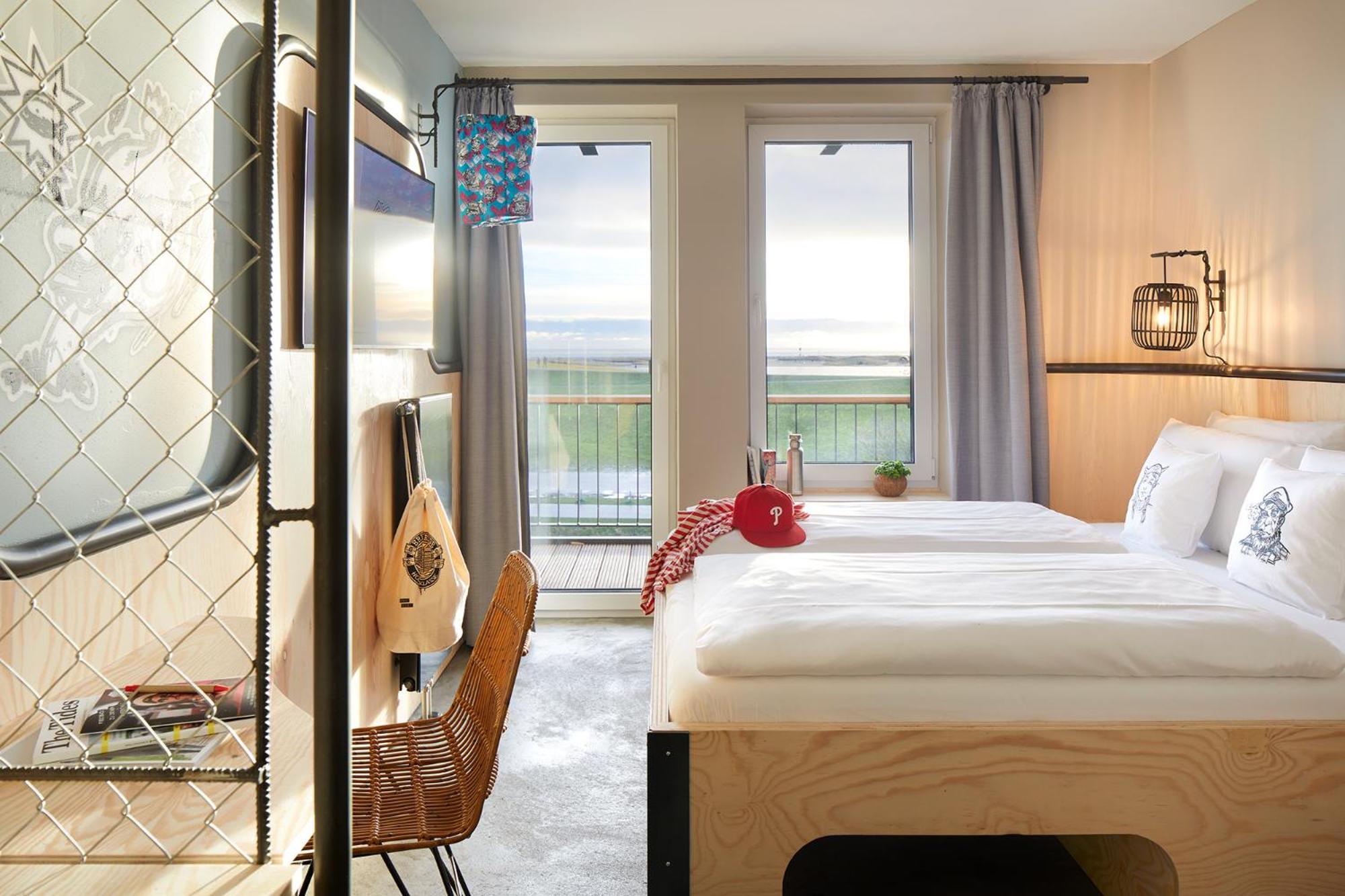Doppelzimmer mit Meerblick und Balkon photo 1