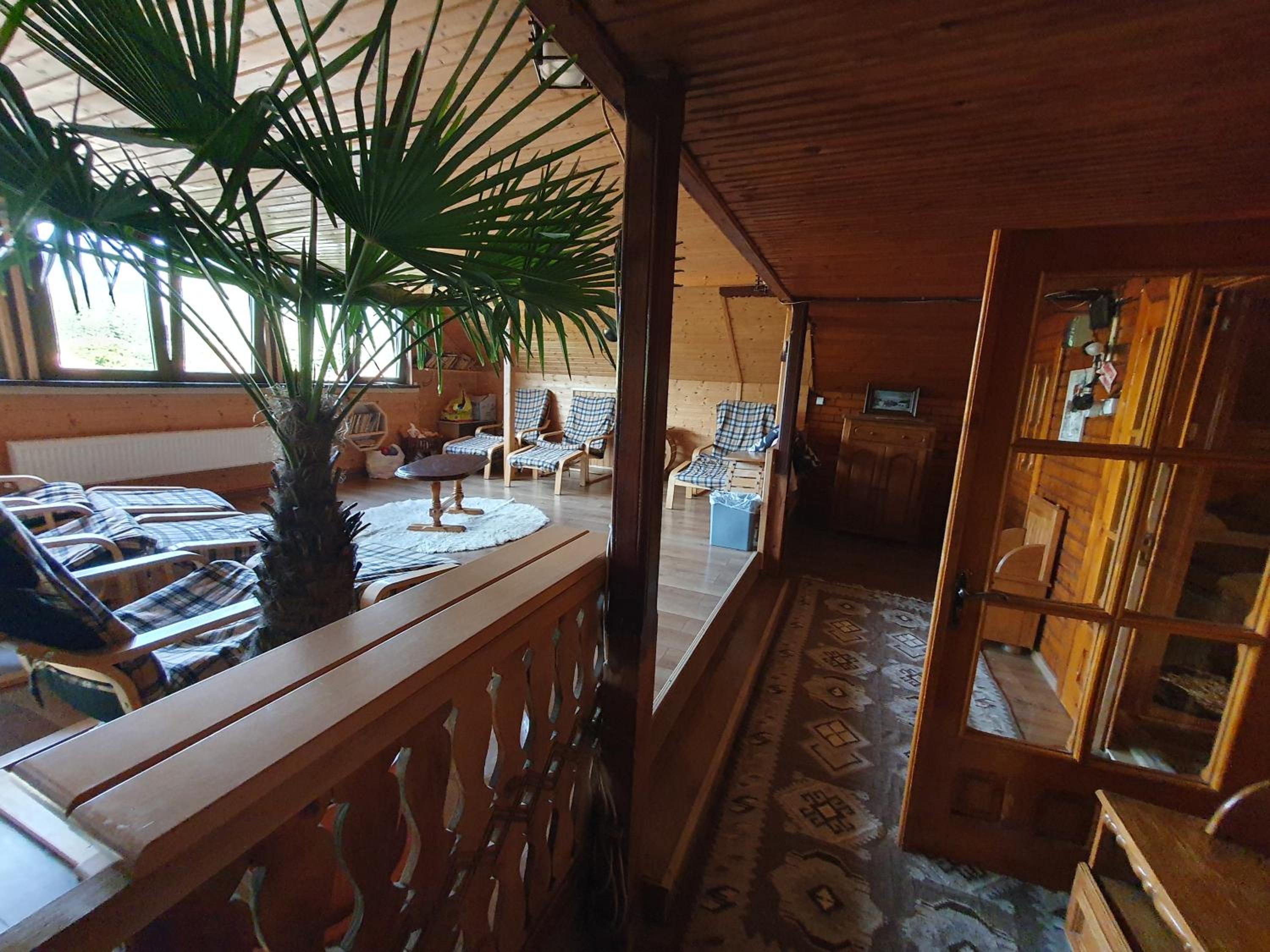 Apartment with Balcony - Photo 12