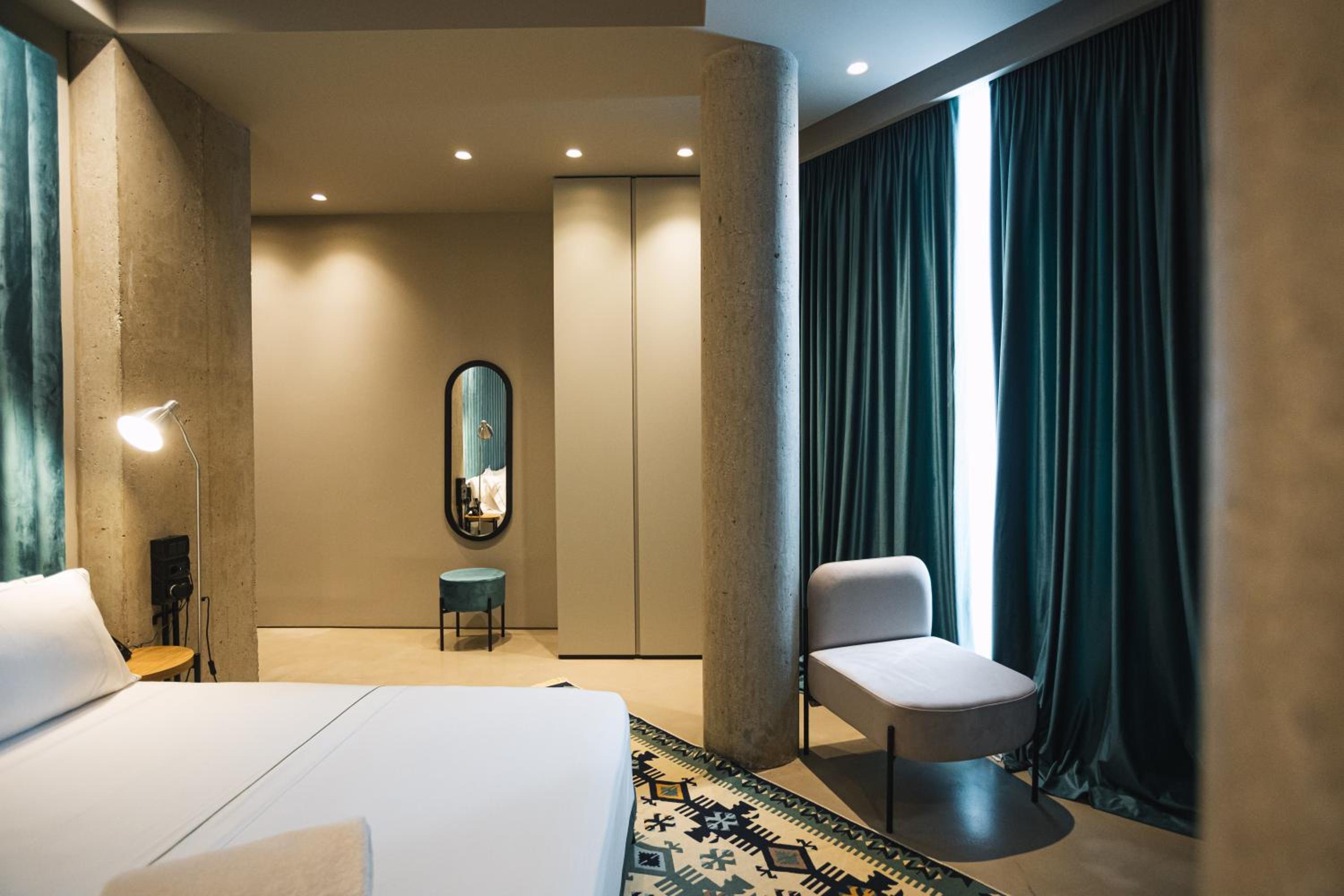 Deluxe Double Room with Balcony and Sea View